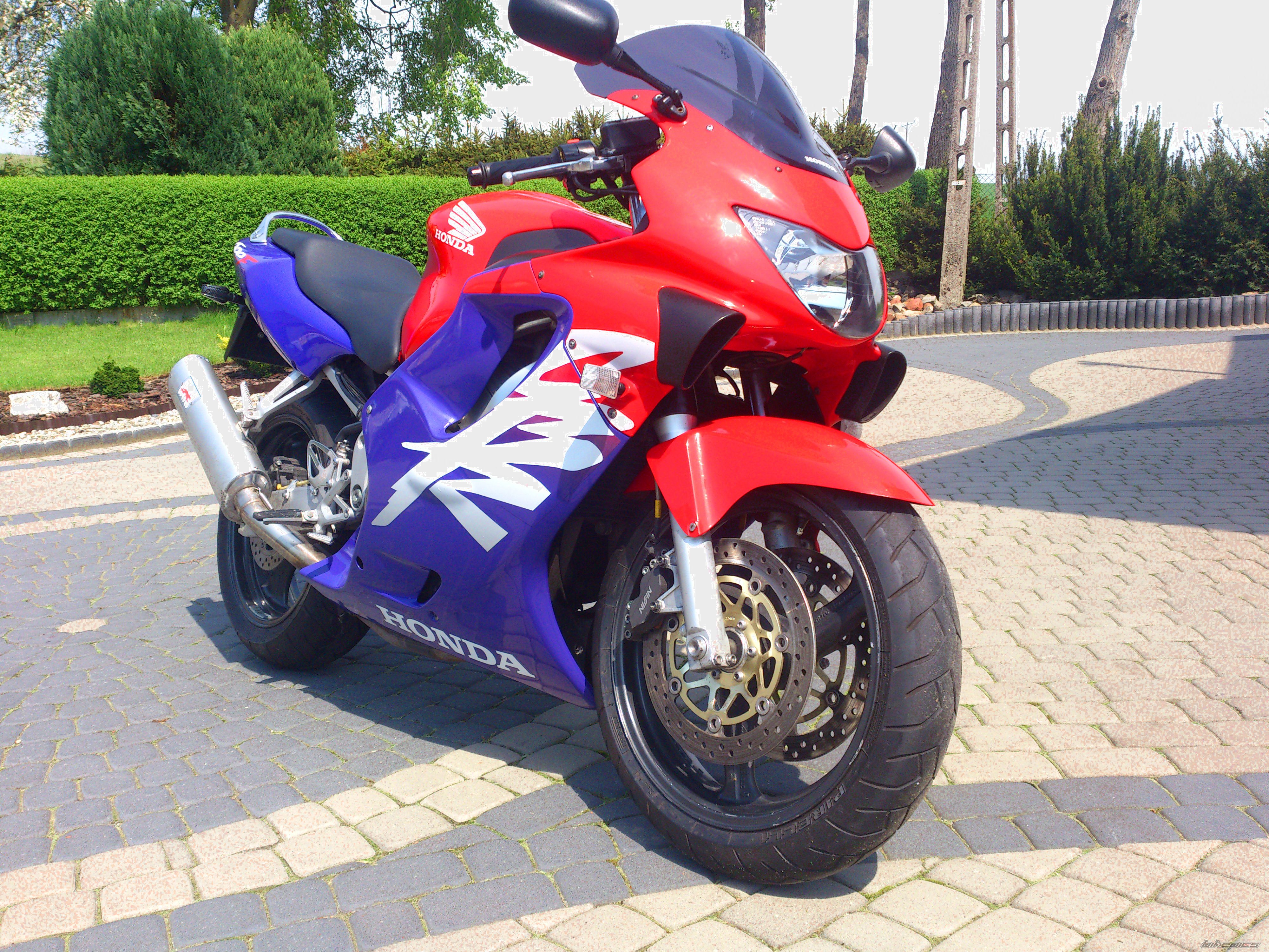 2000 HONDA CBR 600 F4 | Picture 2725595 motorcycle photo