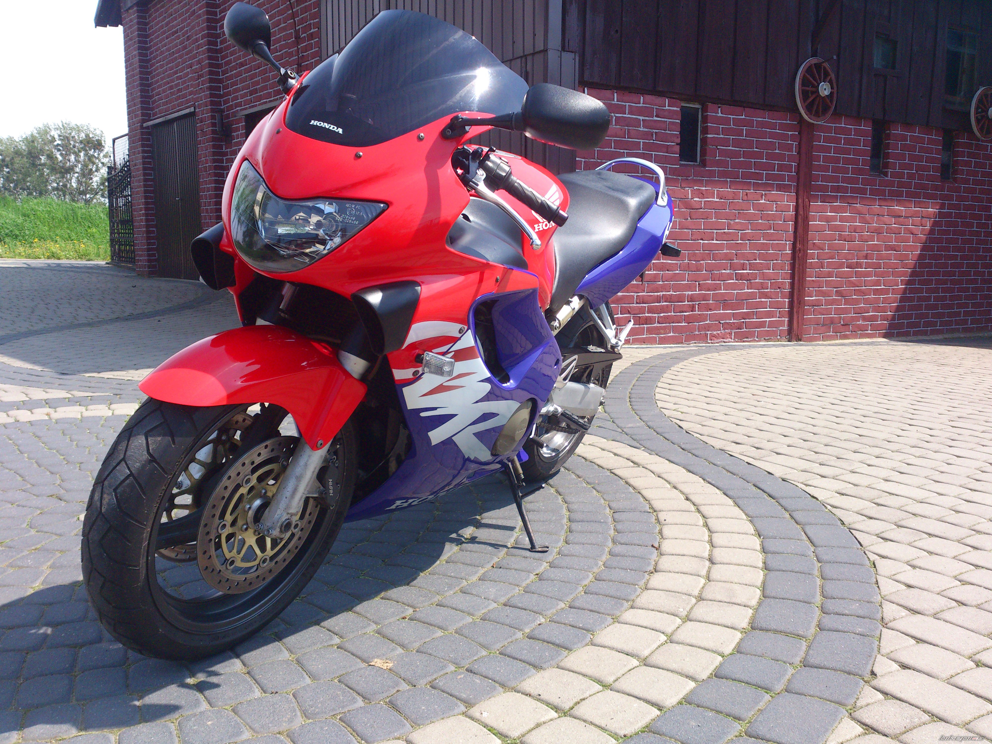 2000 HONDA CBR 600 F4 | Picture 2725596 motorcycle photo