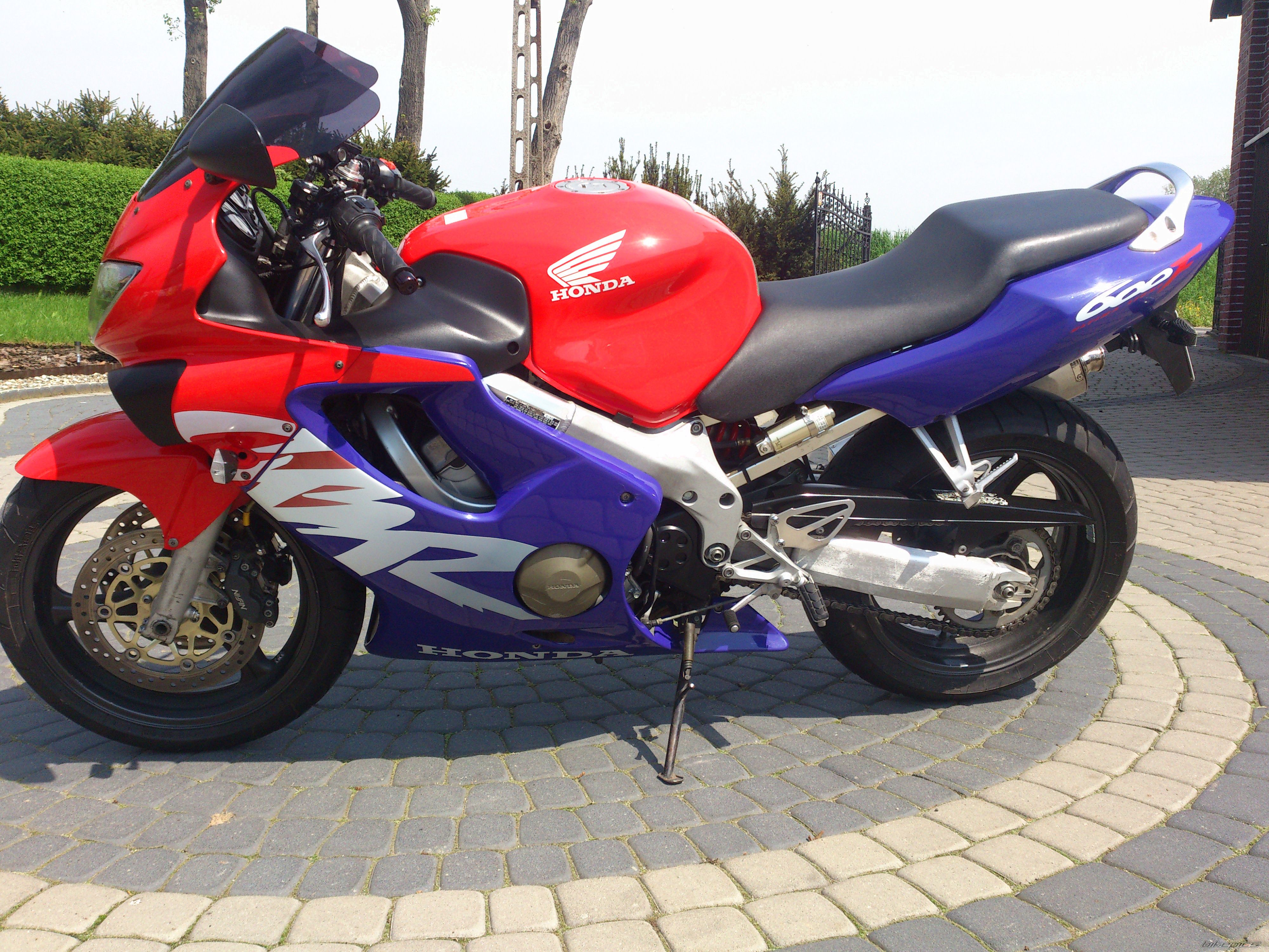 2000 HONDA CBR 600 F4 | Picture 2725597 motorcycle photo