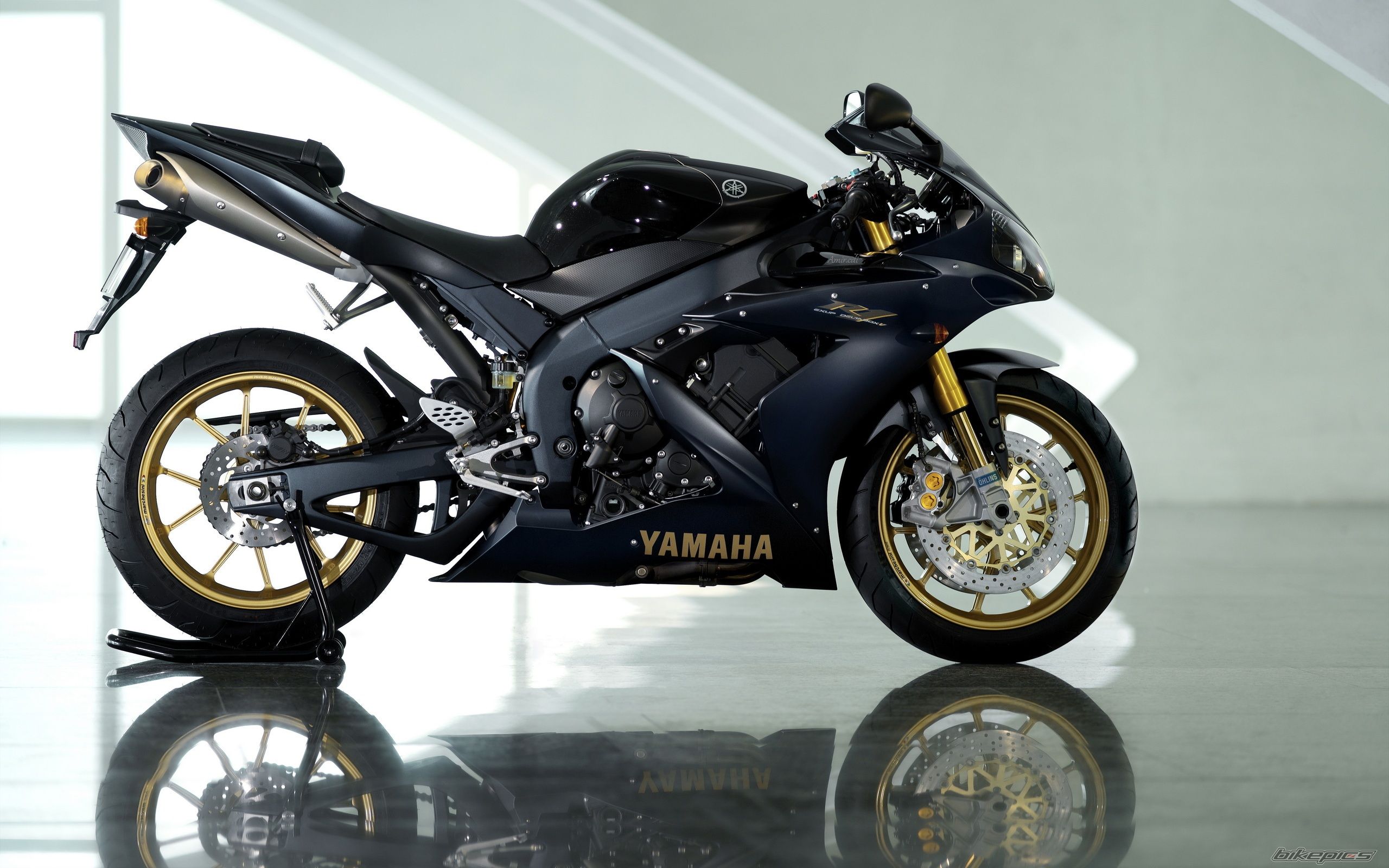 2014 YAMAHA R1 | Picture 2726654 motorcycle photo
