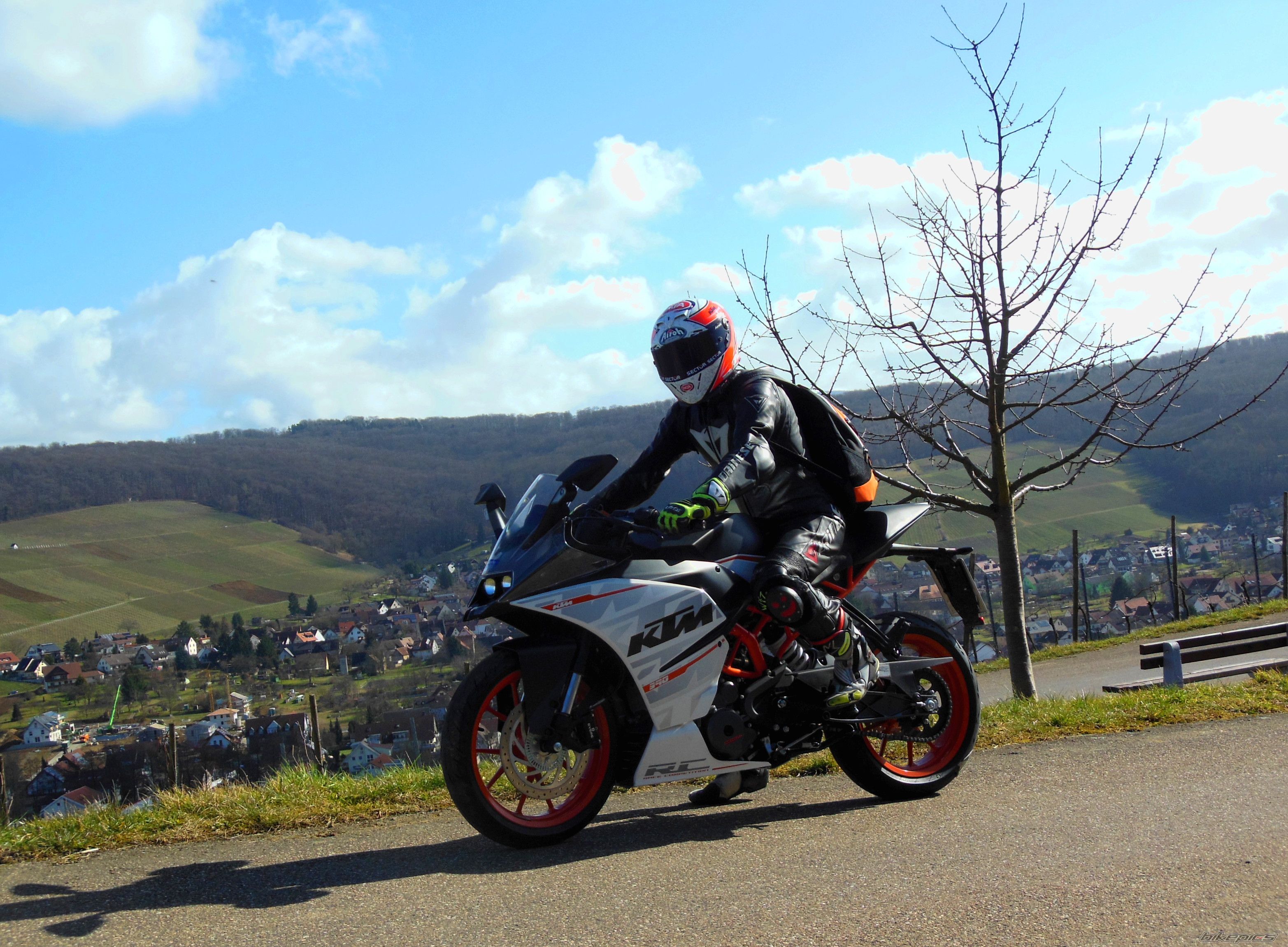 2015 KTM RC390 | Picture 2726995 motorcycle photo