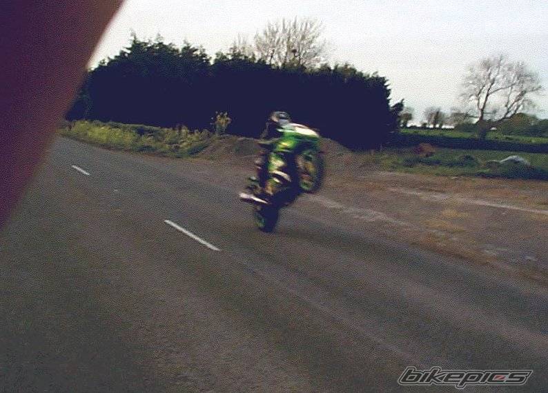 1999 KAWASAKI ZX 6R | Picture 2727 motorcycle photo