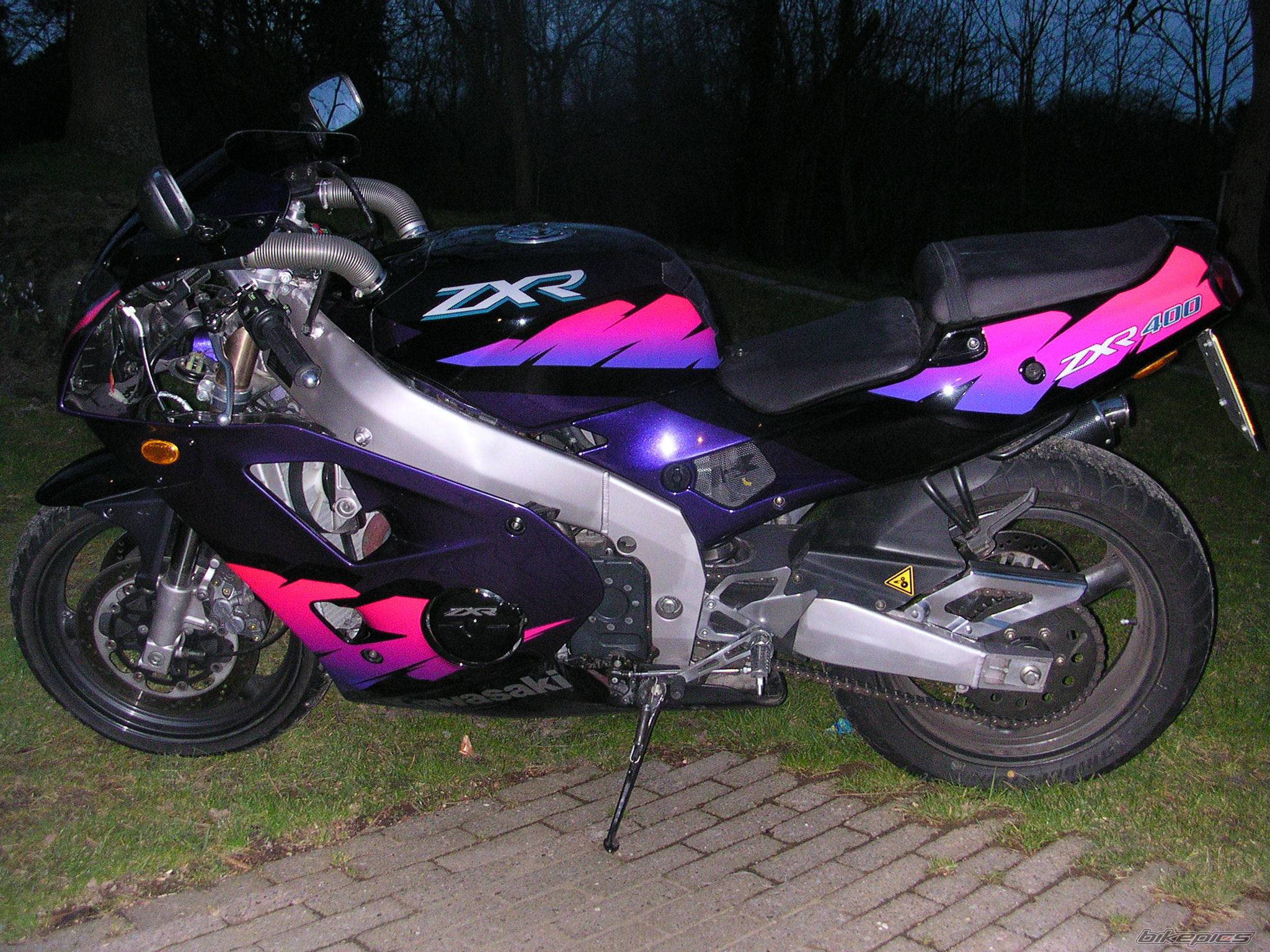 1996 KAWASAKI ZR 400 | Picture 272733 motorcycle photo