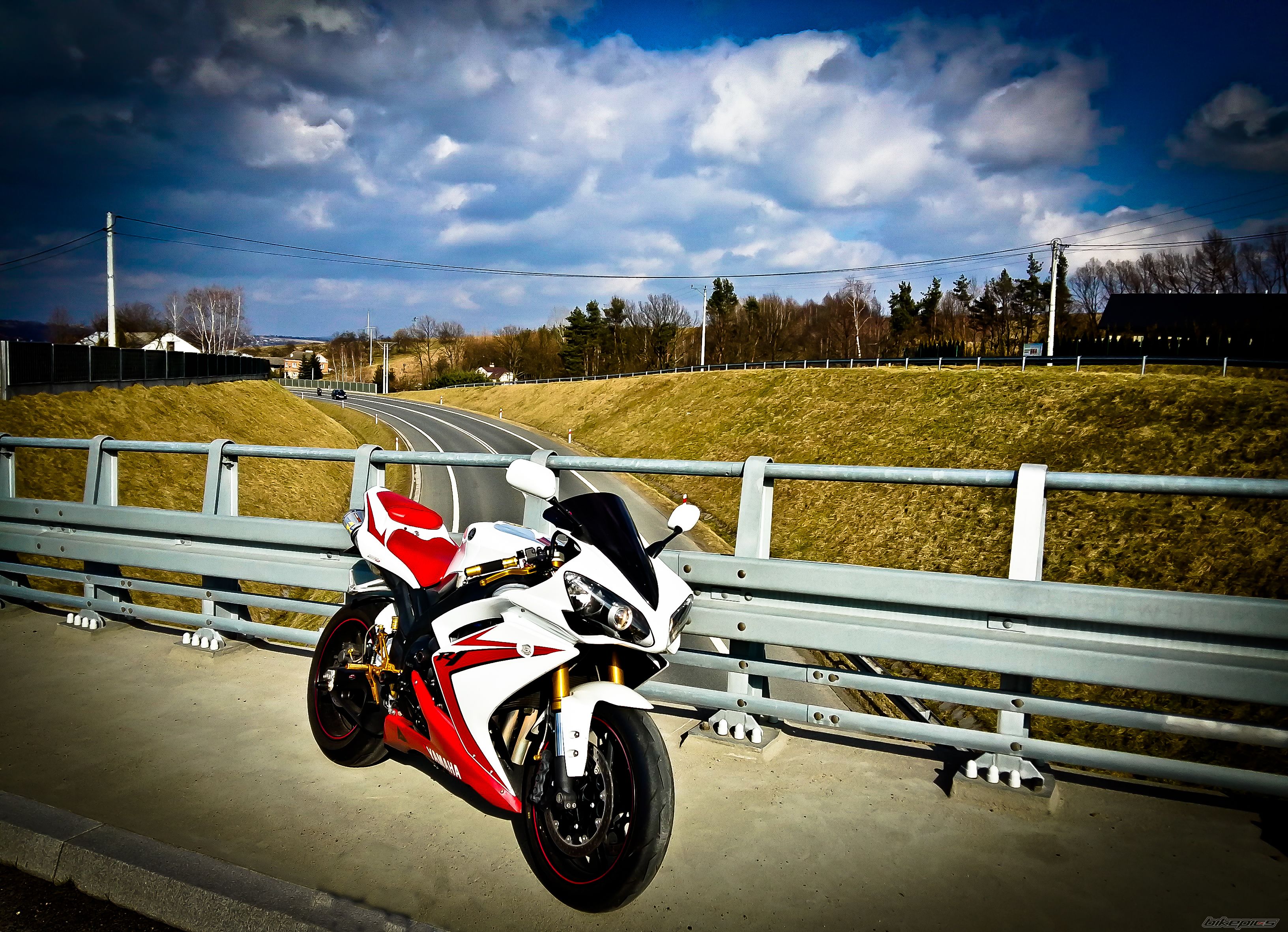 2007 YAMAHA YZF R1 | Picture 2728472 motorcycle photo