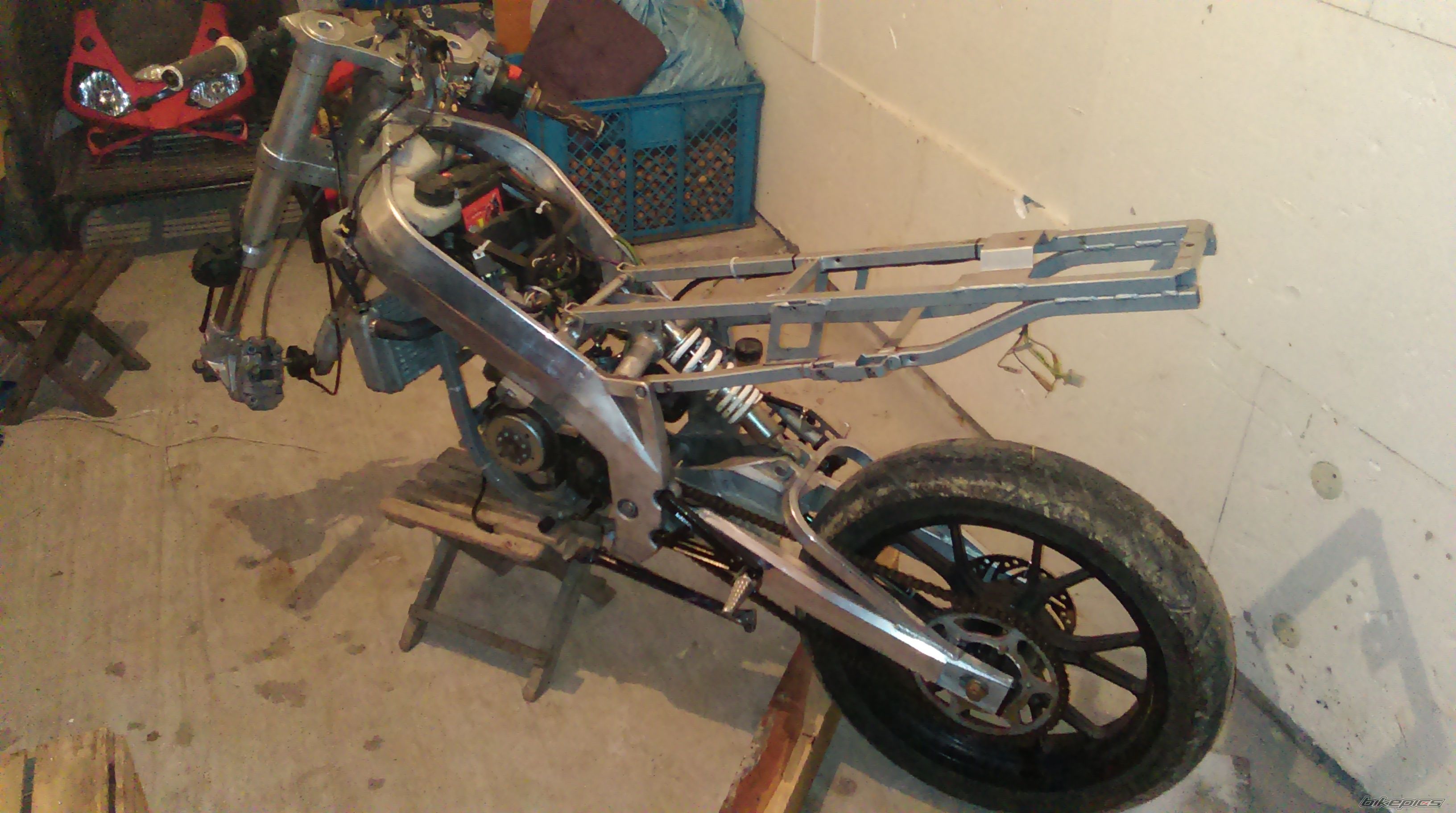 2005 DERBI GPR 50 RACING | Picture 2730360 motorcycle photo