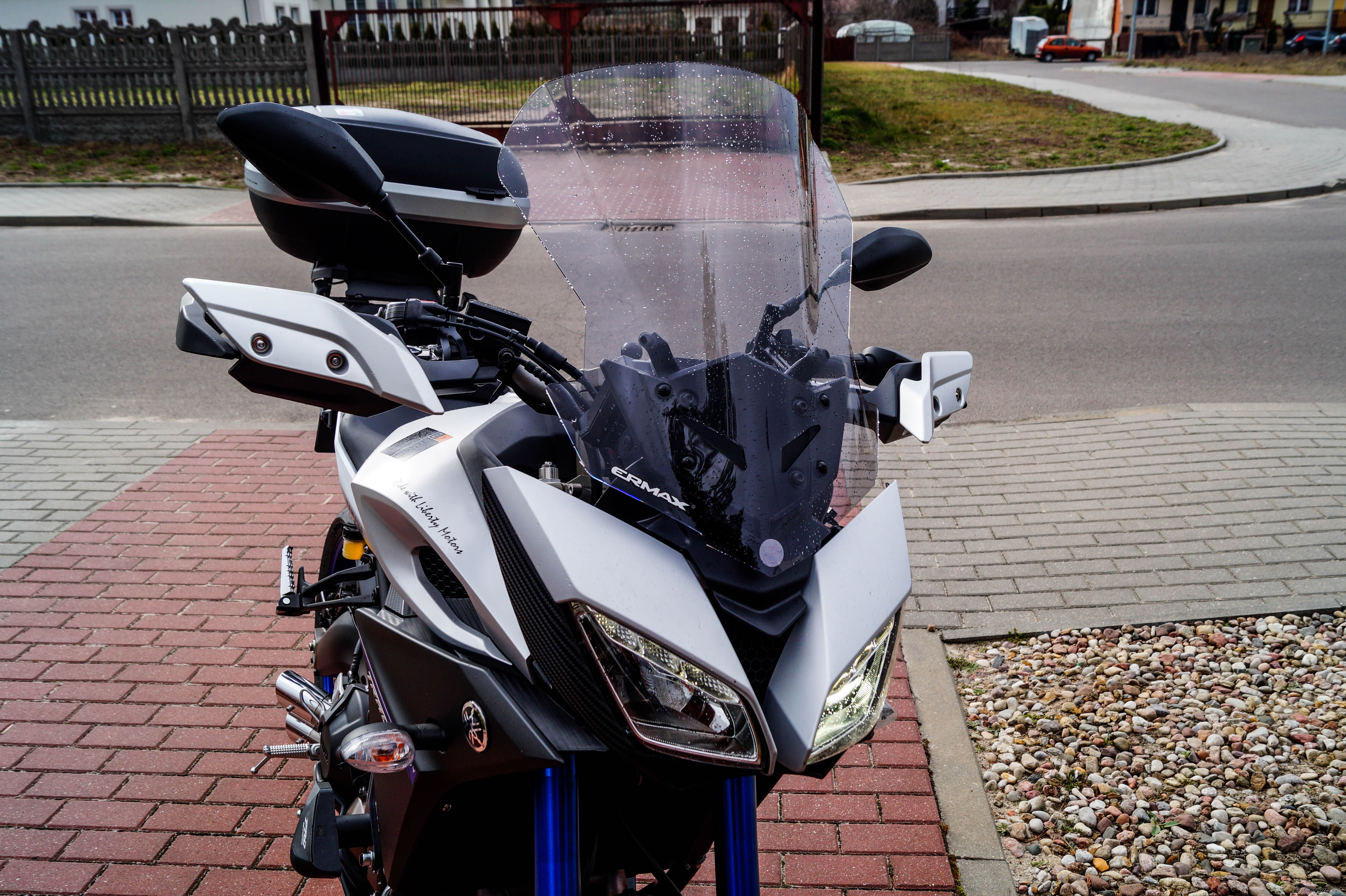 2015 YAMAHA MT 09 TRACER | Picture 2734557 motorcycle photo