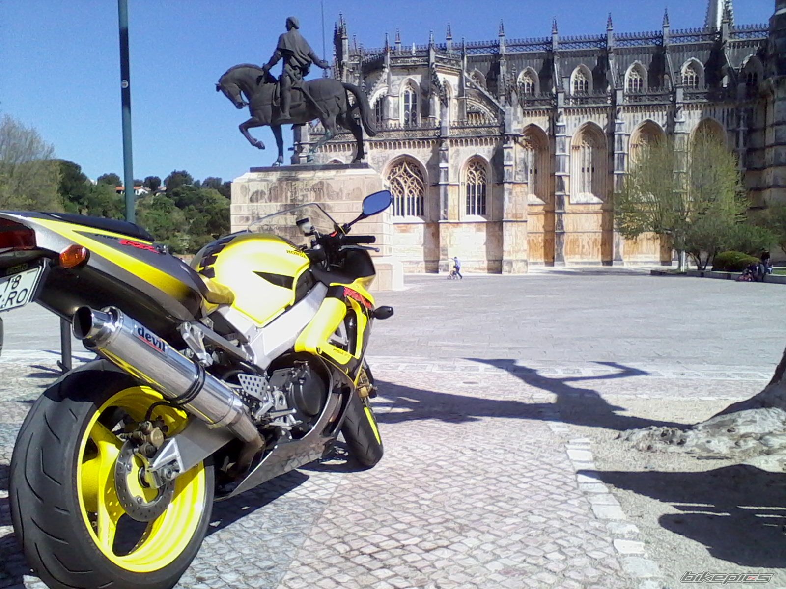 2001 HONDA CBR 929RR FIREBLADE | Picture 2736191 motorcycle photo