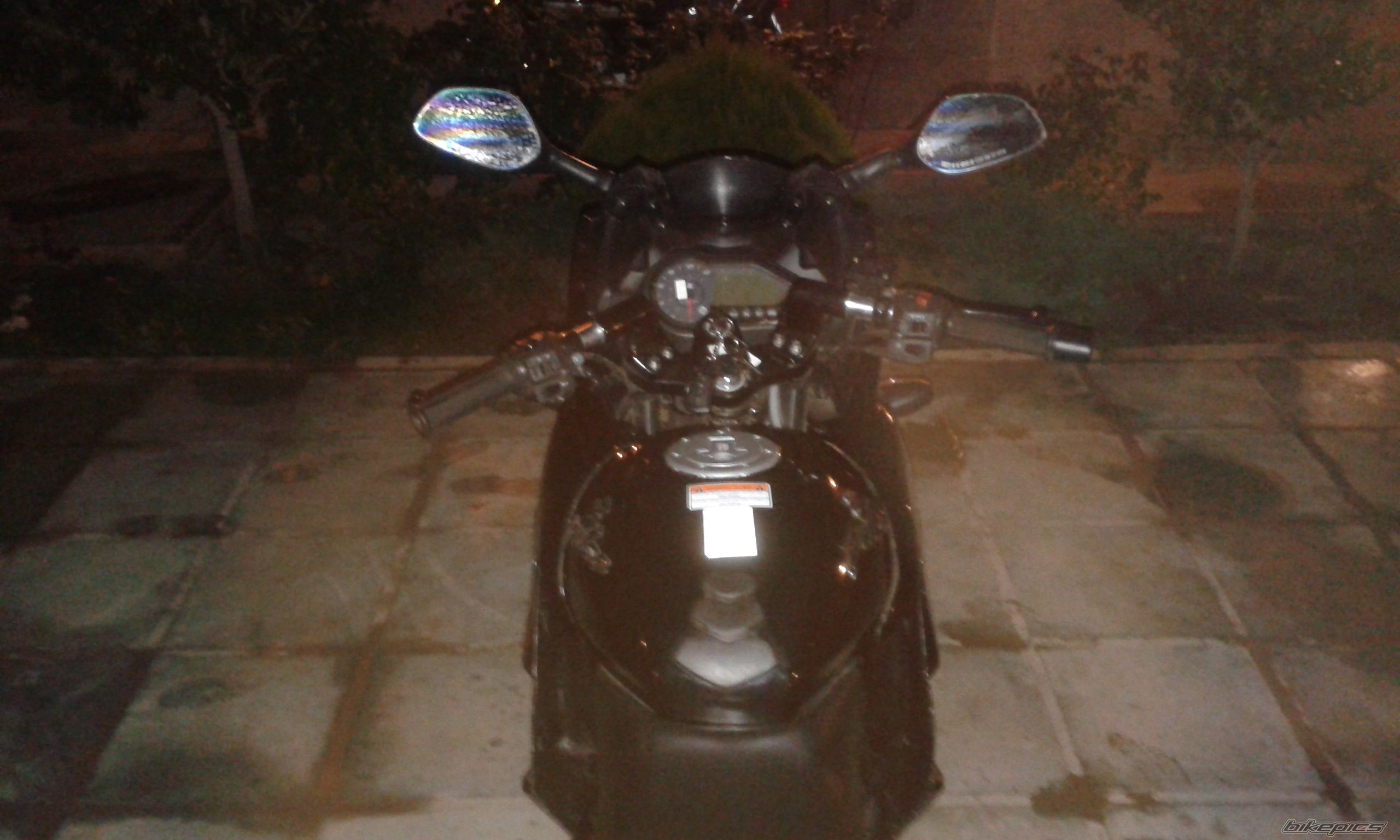 2015 BAJAJ PULSAR 220F | Picture 2737822 motorcycle photo