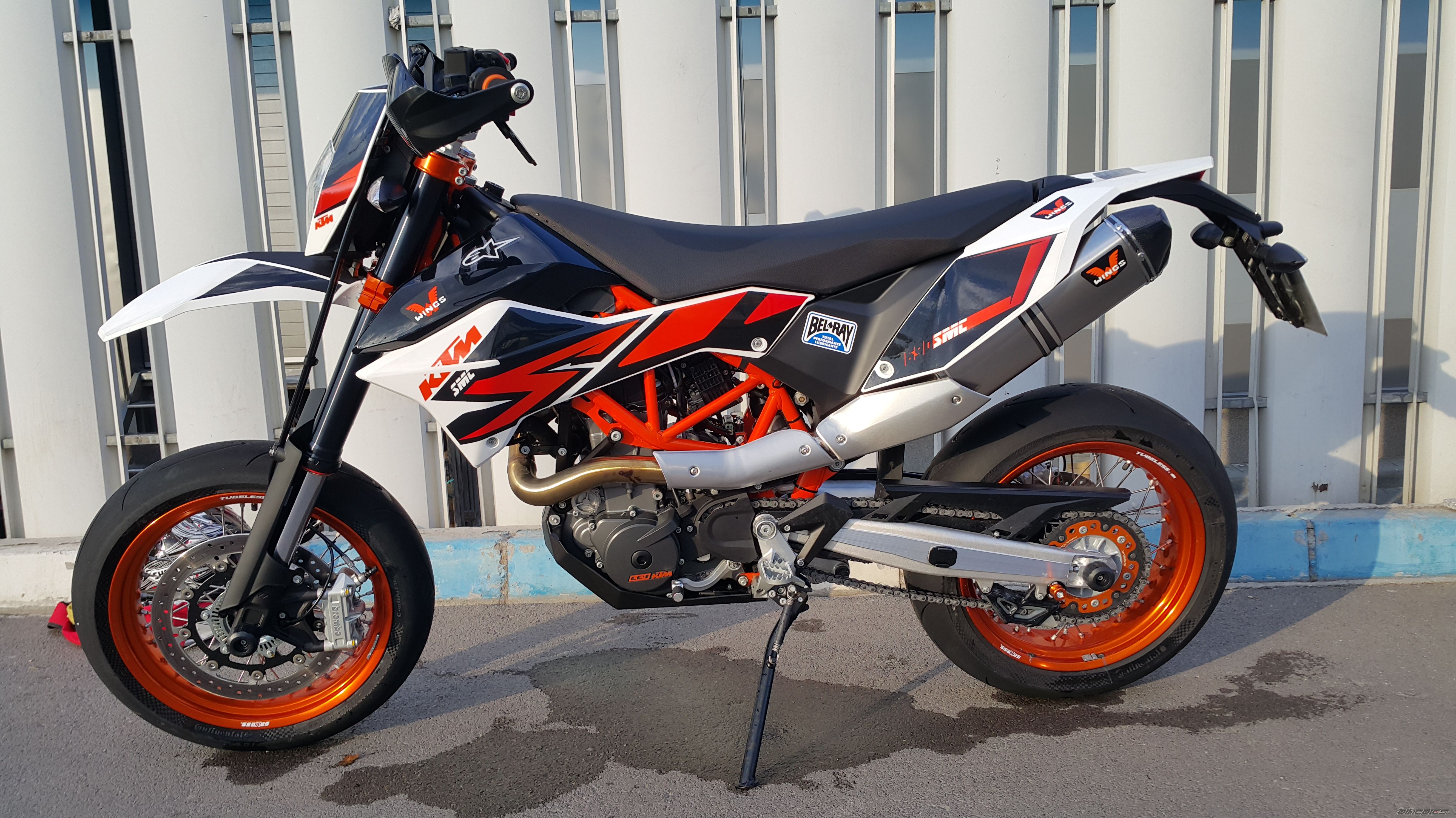 2015 KTM 690 SMC | Picture 2738447 motorcycle photo