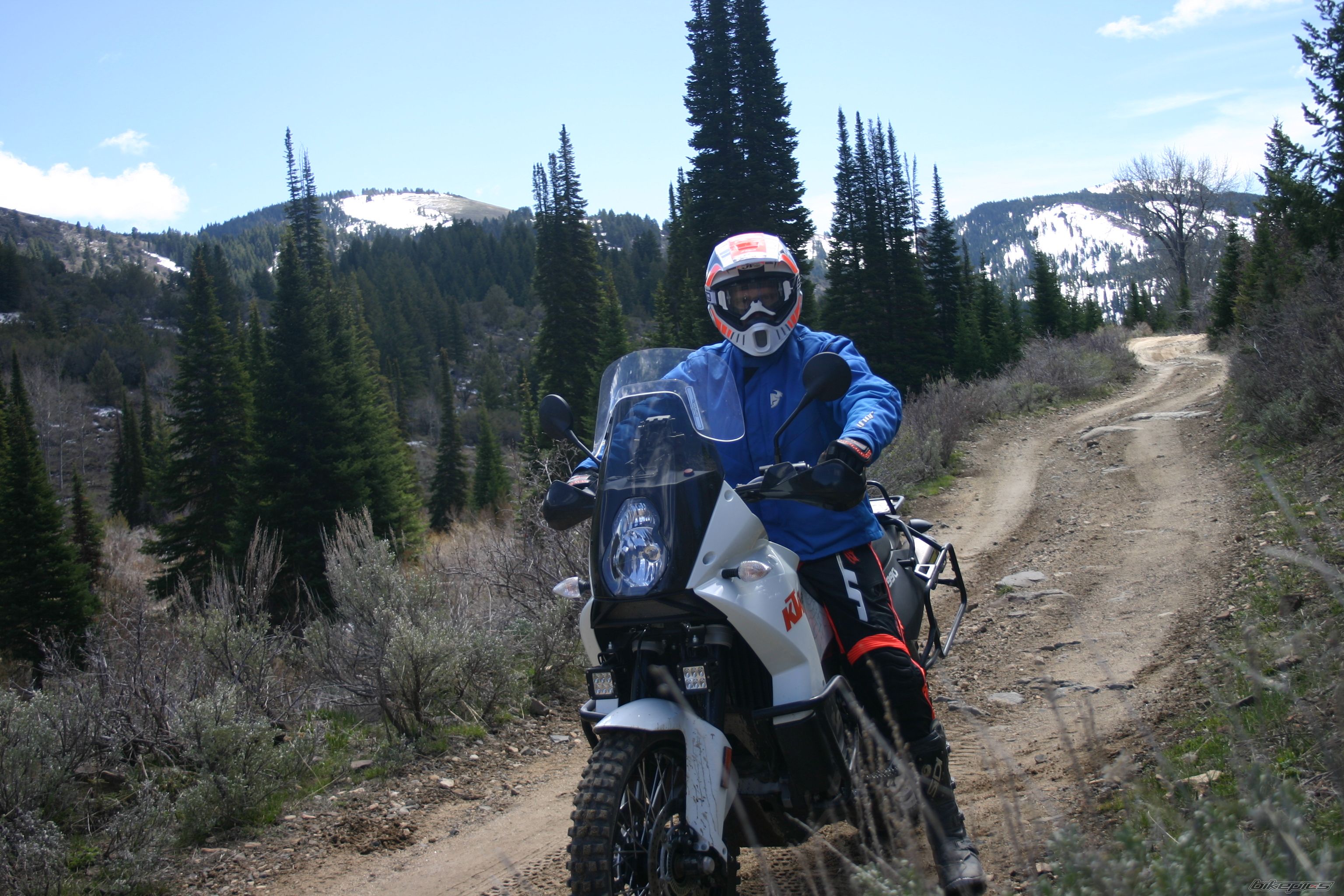 2011 KTM 990 ADVENTURE | Picture 2740206 motorcycle photo