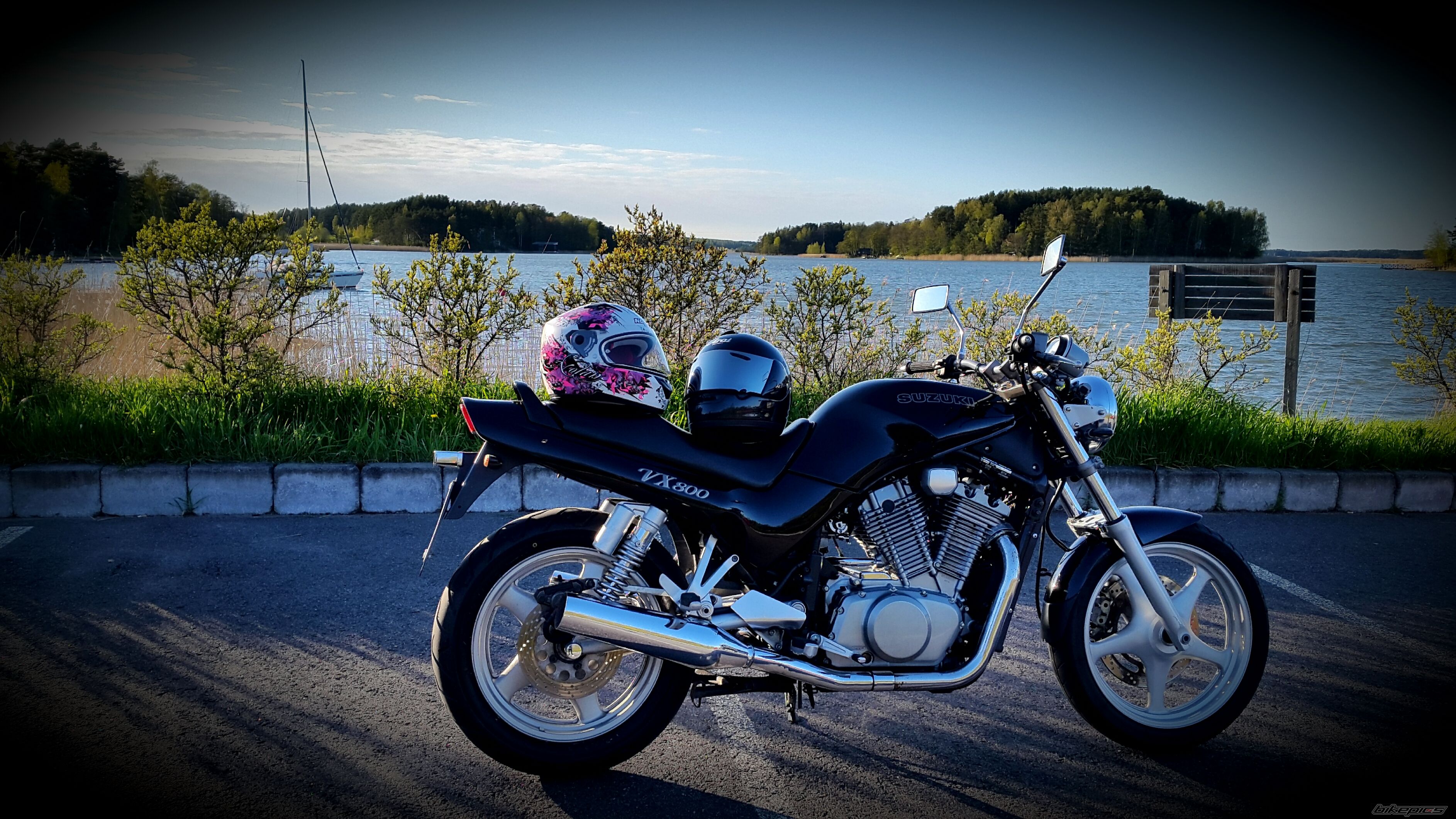 1990 SUZUKI VX 800 | Picture 2741067 motorcycle photo