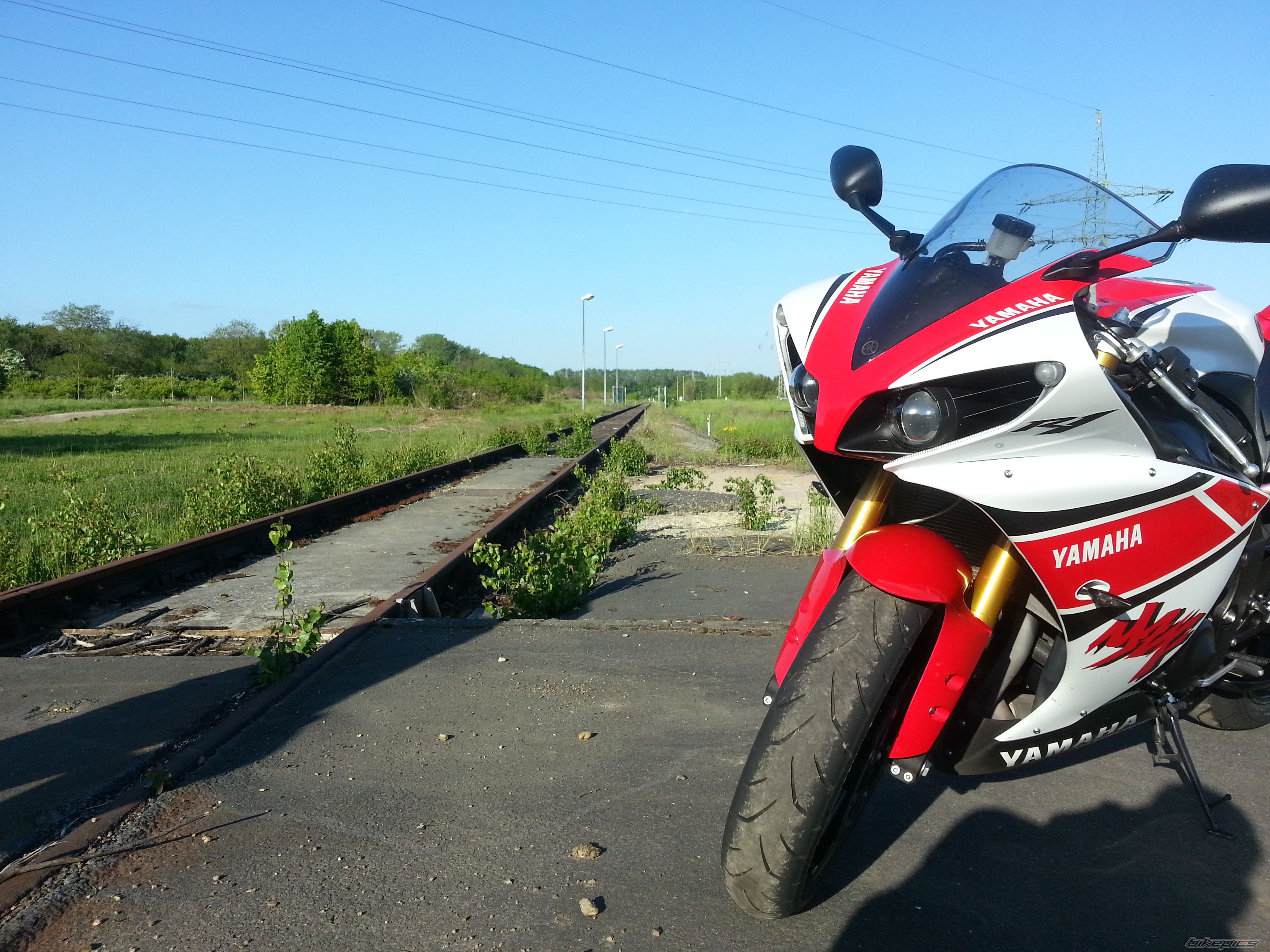 2012 YAMAHA YZF R1 | Picture 2741140 motorcycle photo