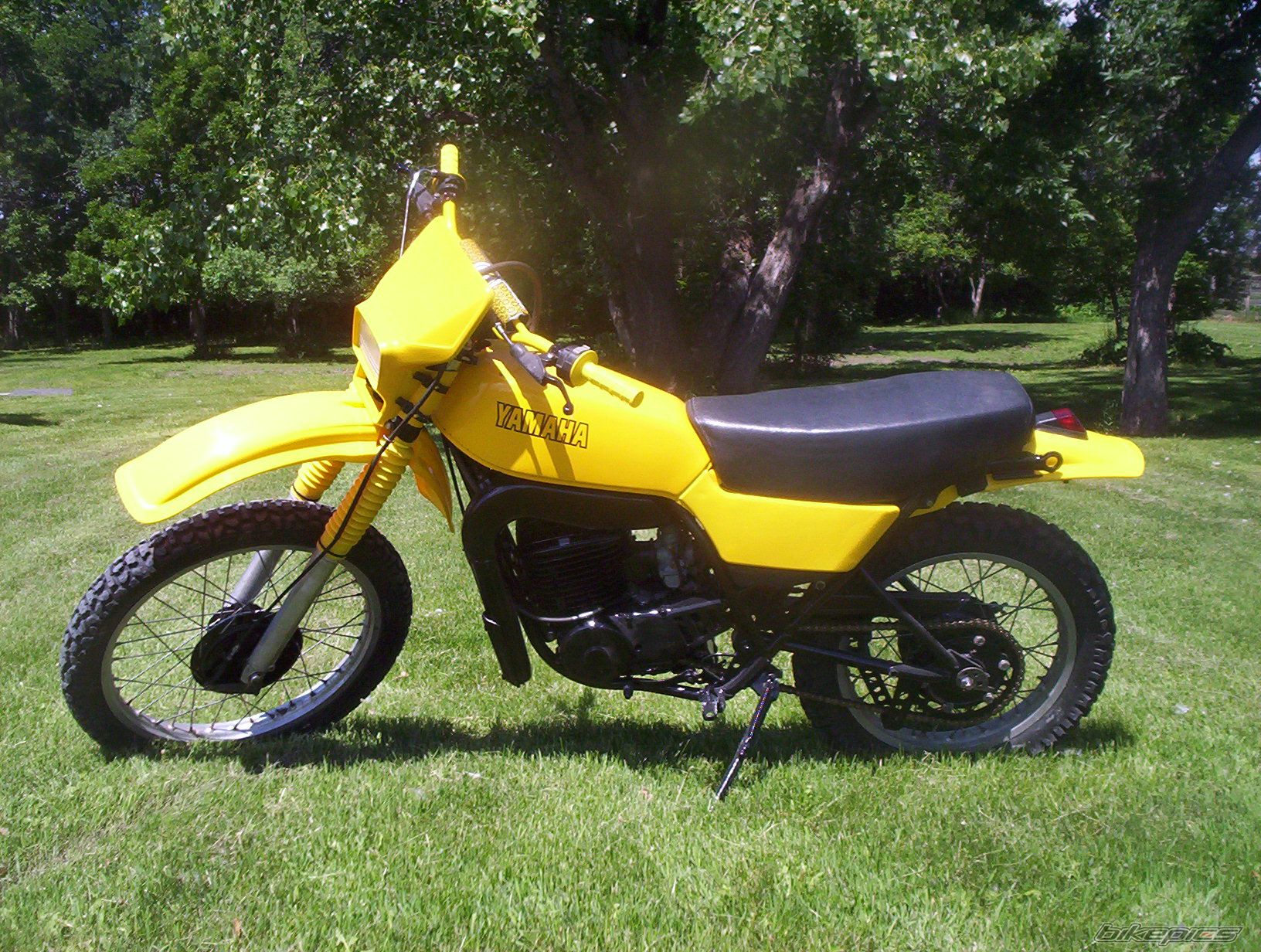 1977 YAMAHA DT 400 | Picture 2741878 motorcycle photo
