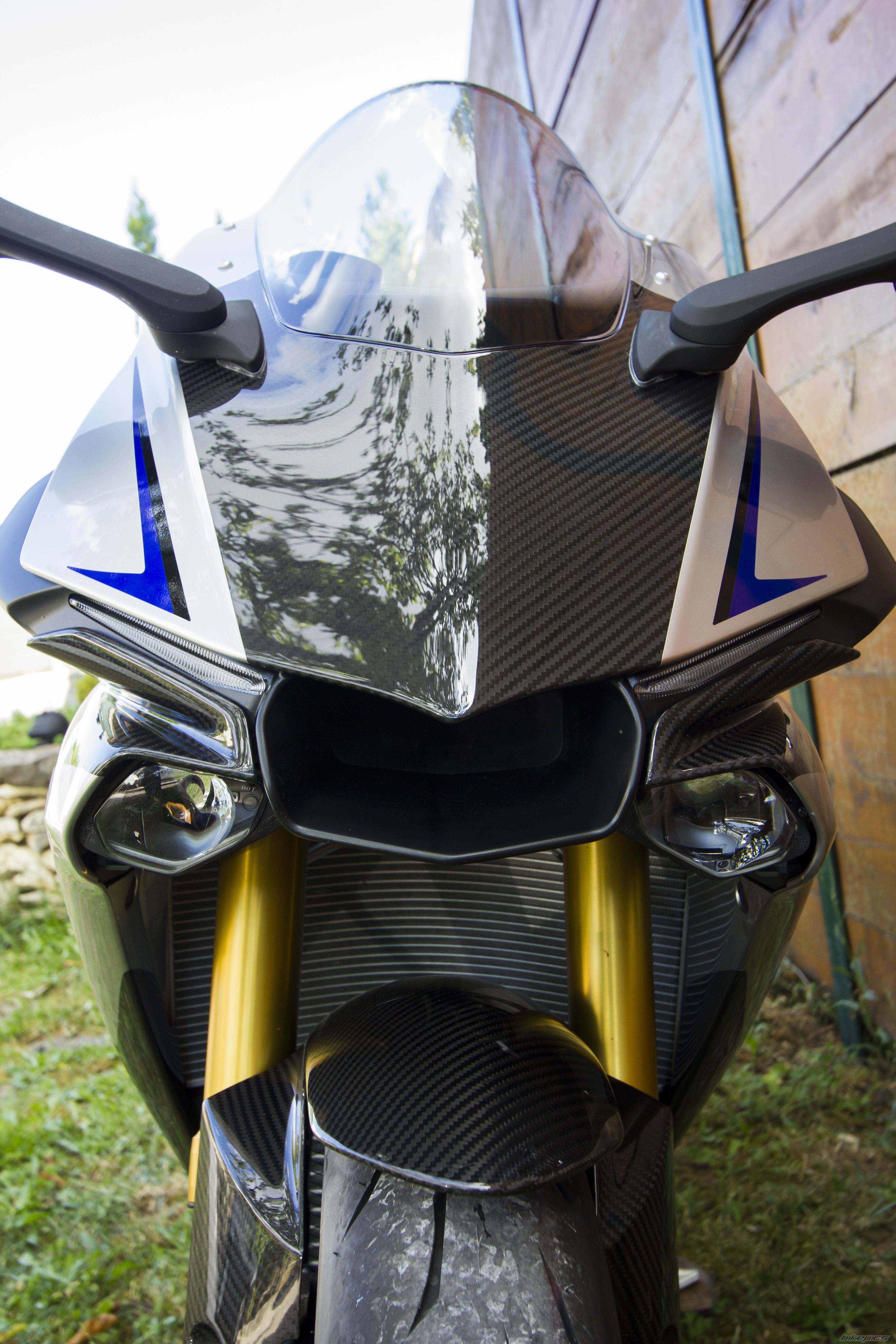 2015 YAMAHA YZF R1 | Picture 2746260 motorcycle photo