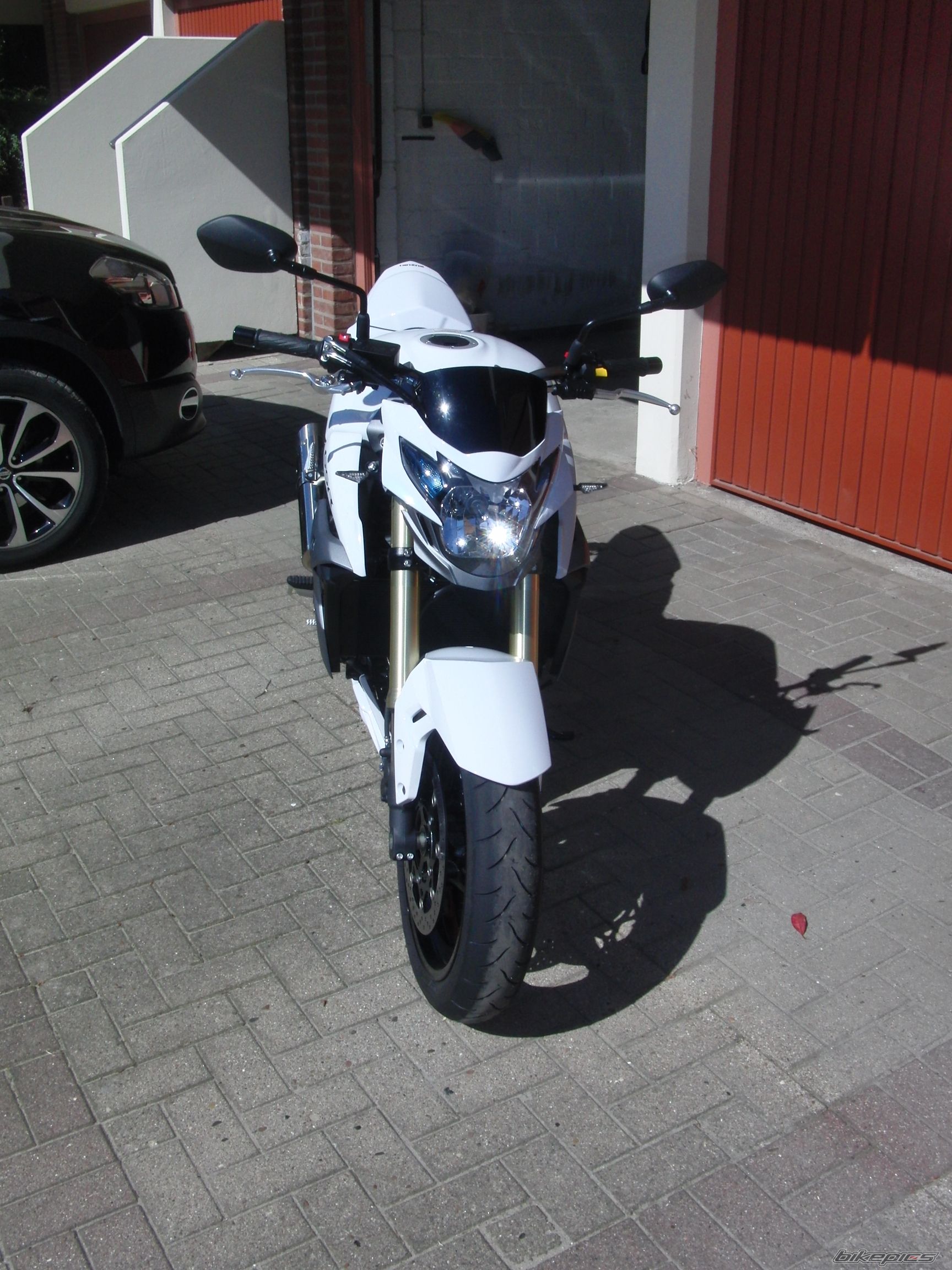 2015 SUZUKI GSR 750 | Picture 2747782 motorcycle photo