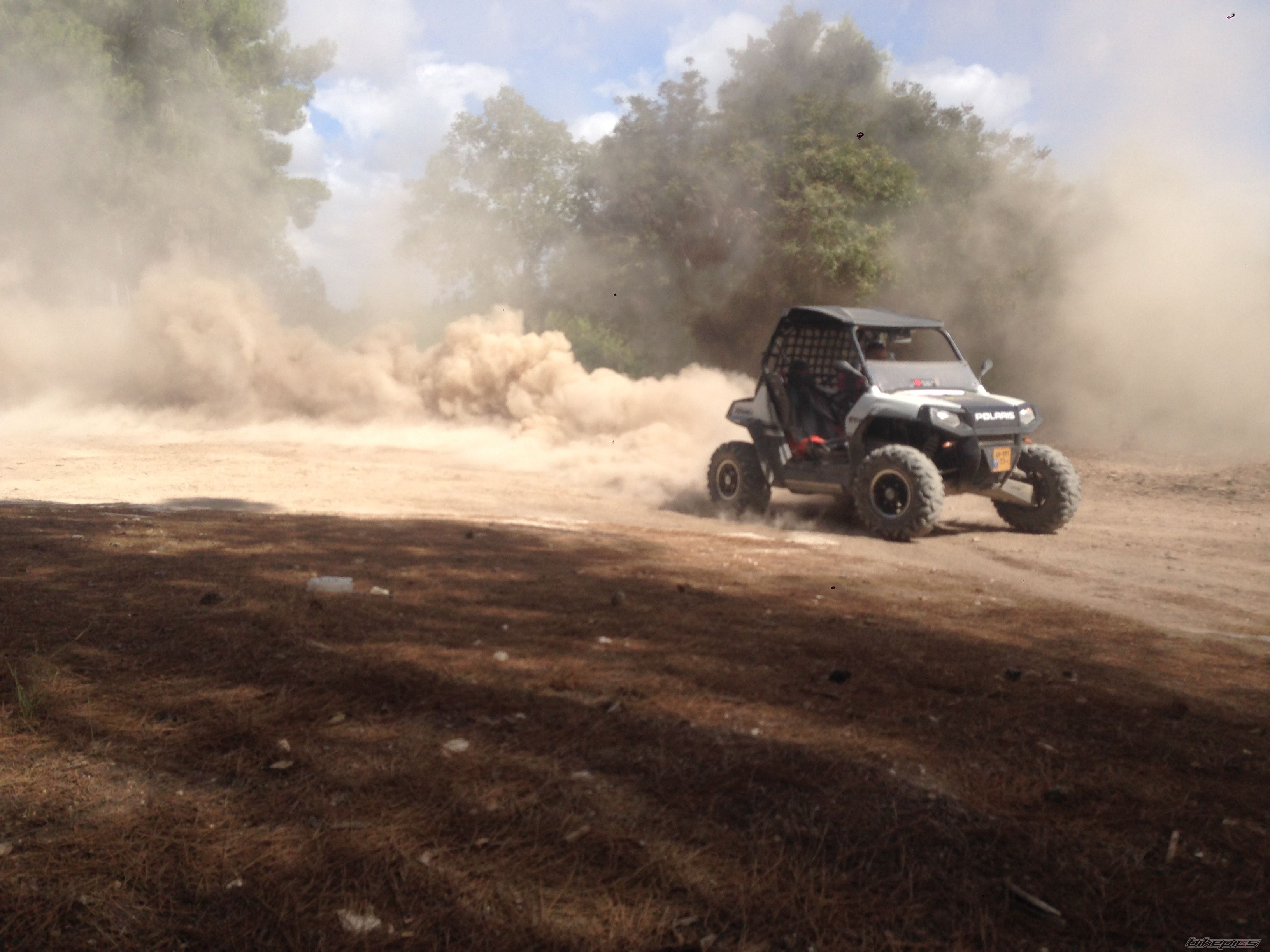 2010 POLARIS RANGER RZR | Picture 2747886 motorcycle photo