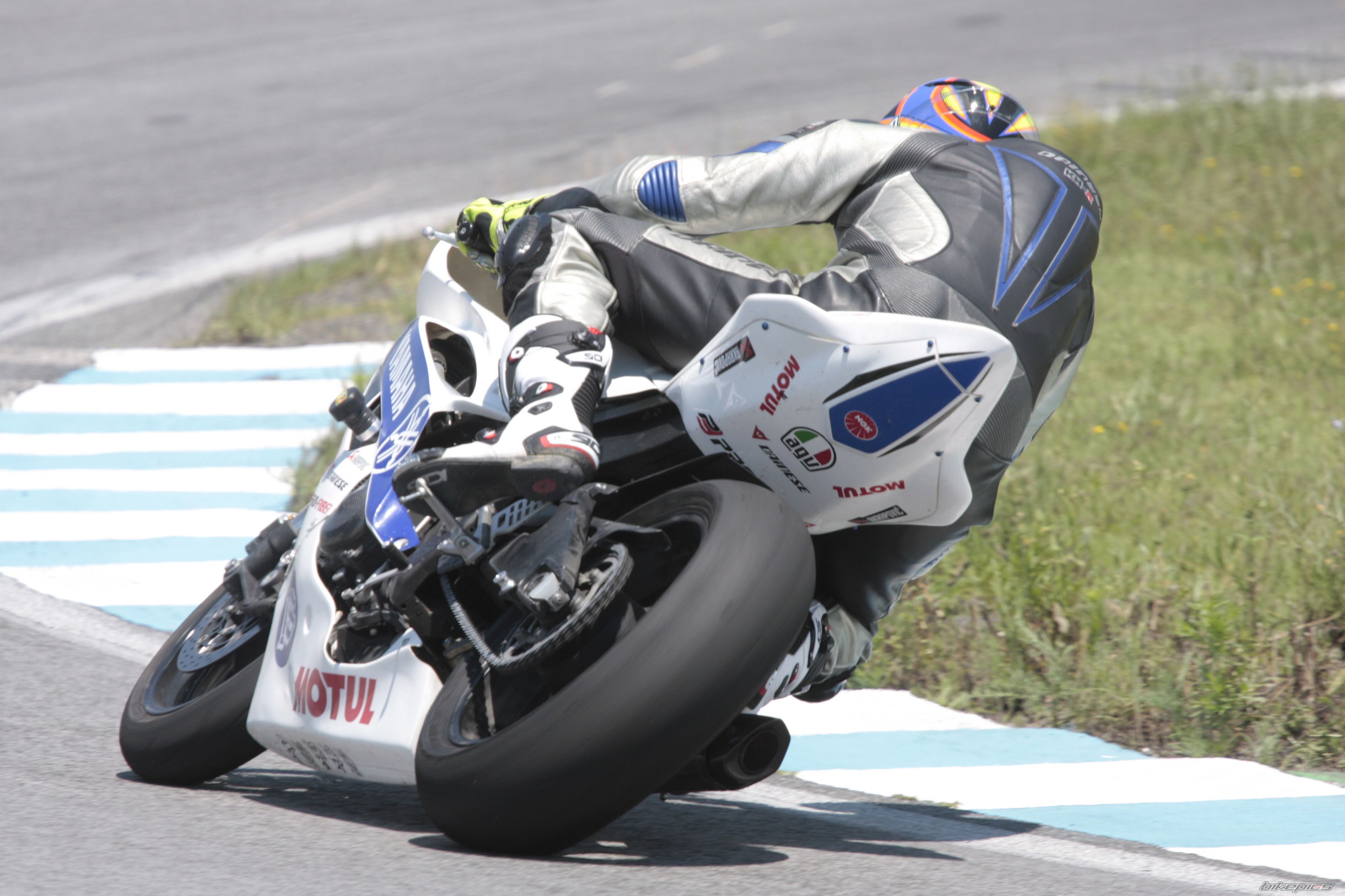 2015 YAMAHA YZF R6 | Picture 2748222 motorcycle photo