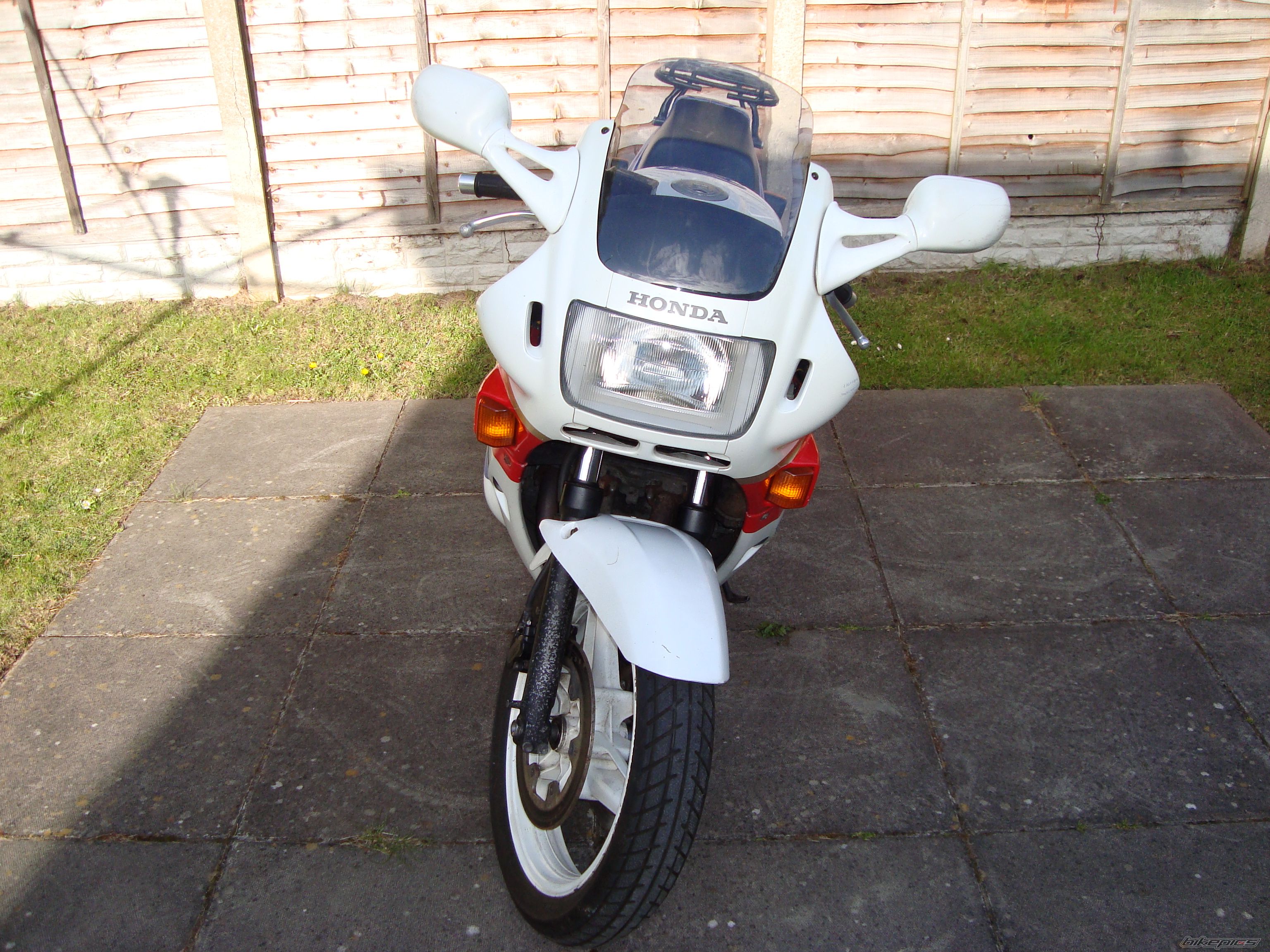 1989 HONDA CBR600F | Picture 2750240 motorcycle photo