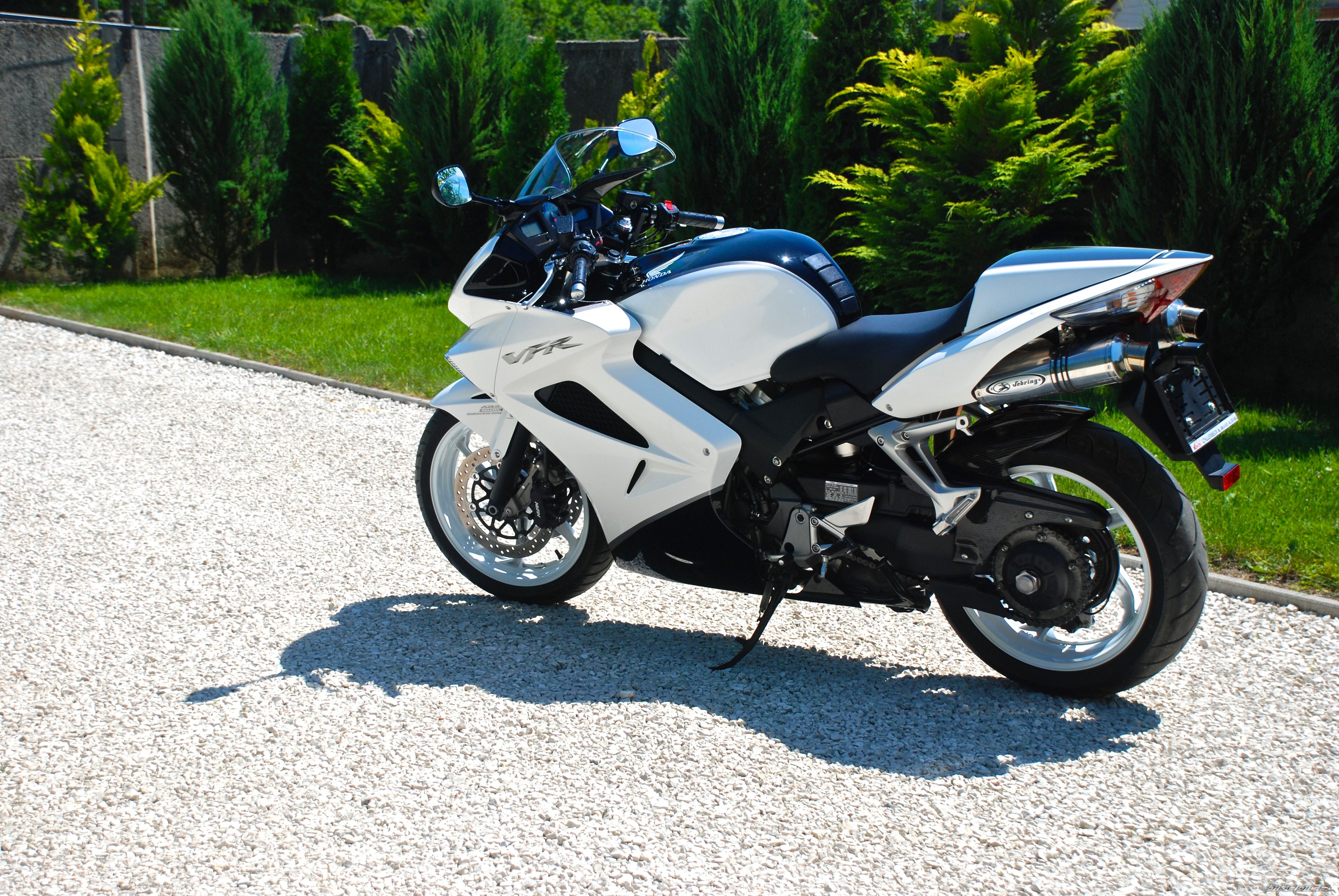 2009 HONDA VFR 800 VTEC | Picture 2750624 motorcycle photo