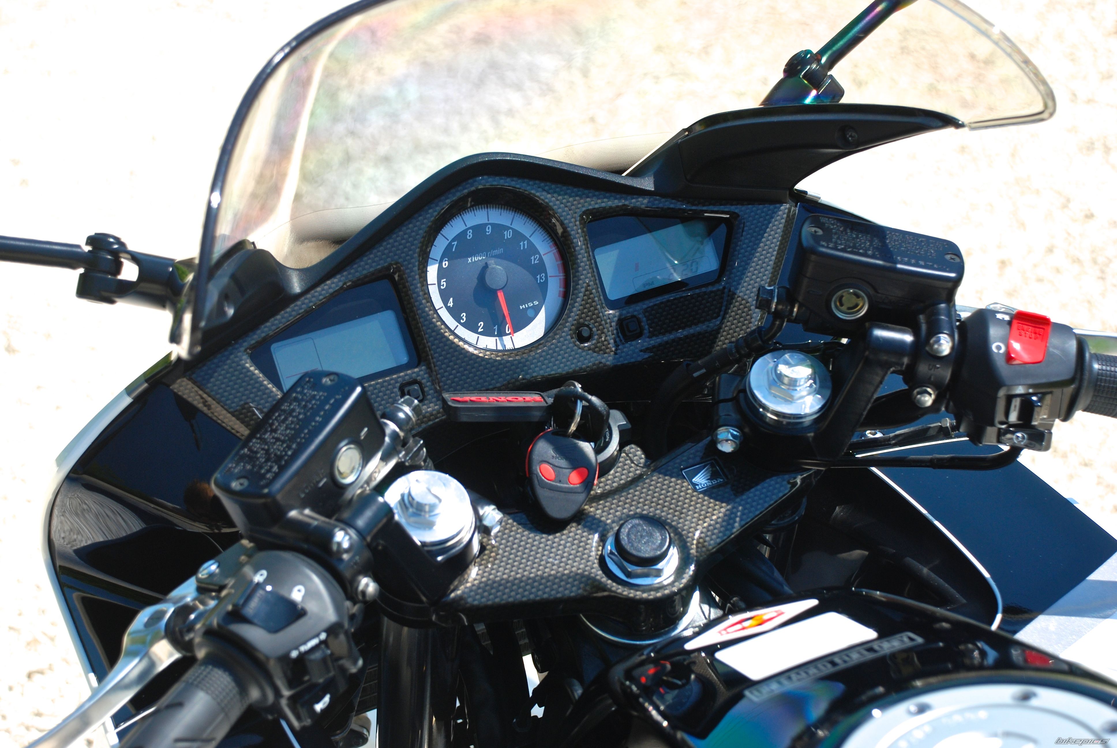 2009 HONDA VFR 800 VTEC | Picture 2750635 motorcycle photo