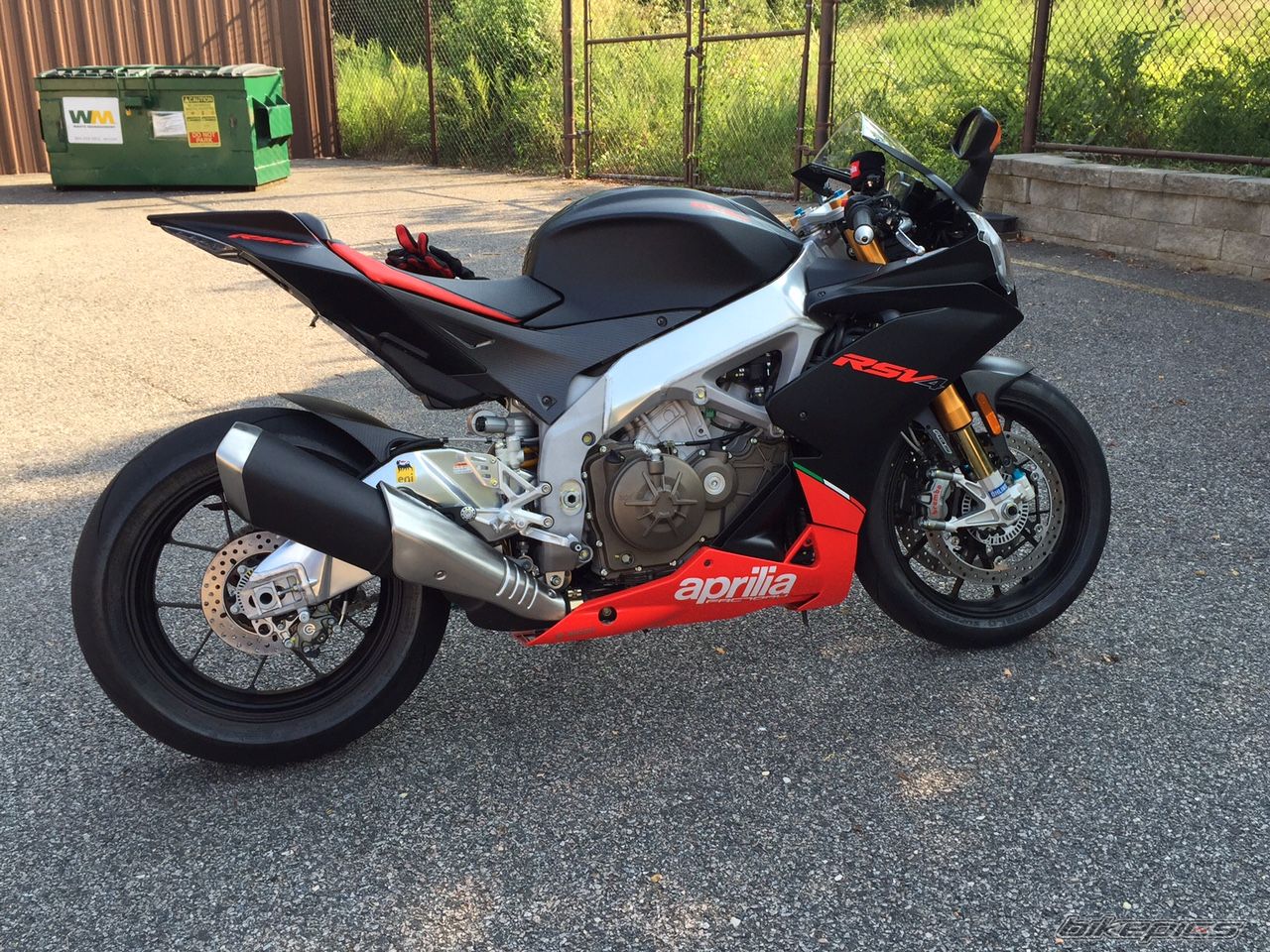 2014 APRILIA RSV4 FACTORY | Picture 2751114 motorcycle photo