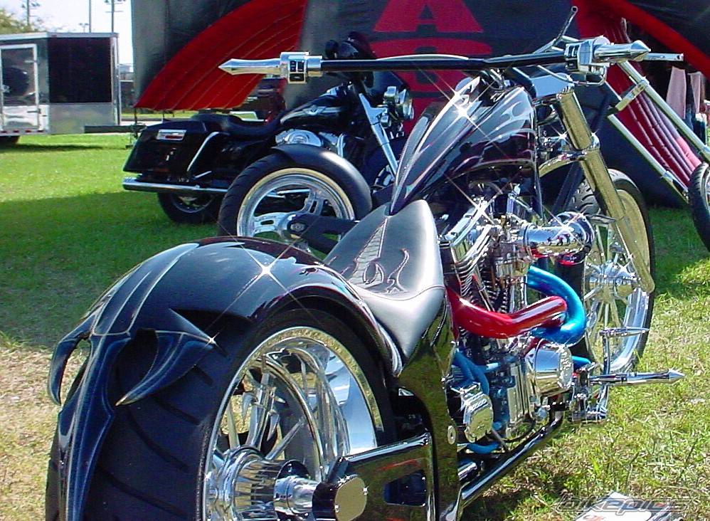 2004 HARLEY DAVIDSON CUSTOM | Picture 275122 motorcycle photo