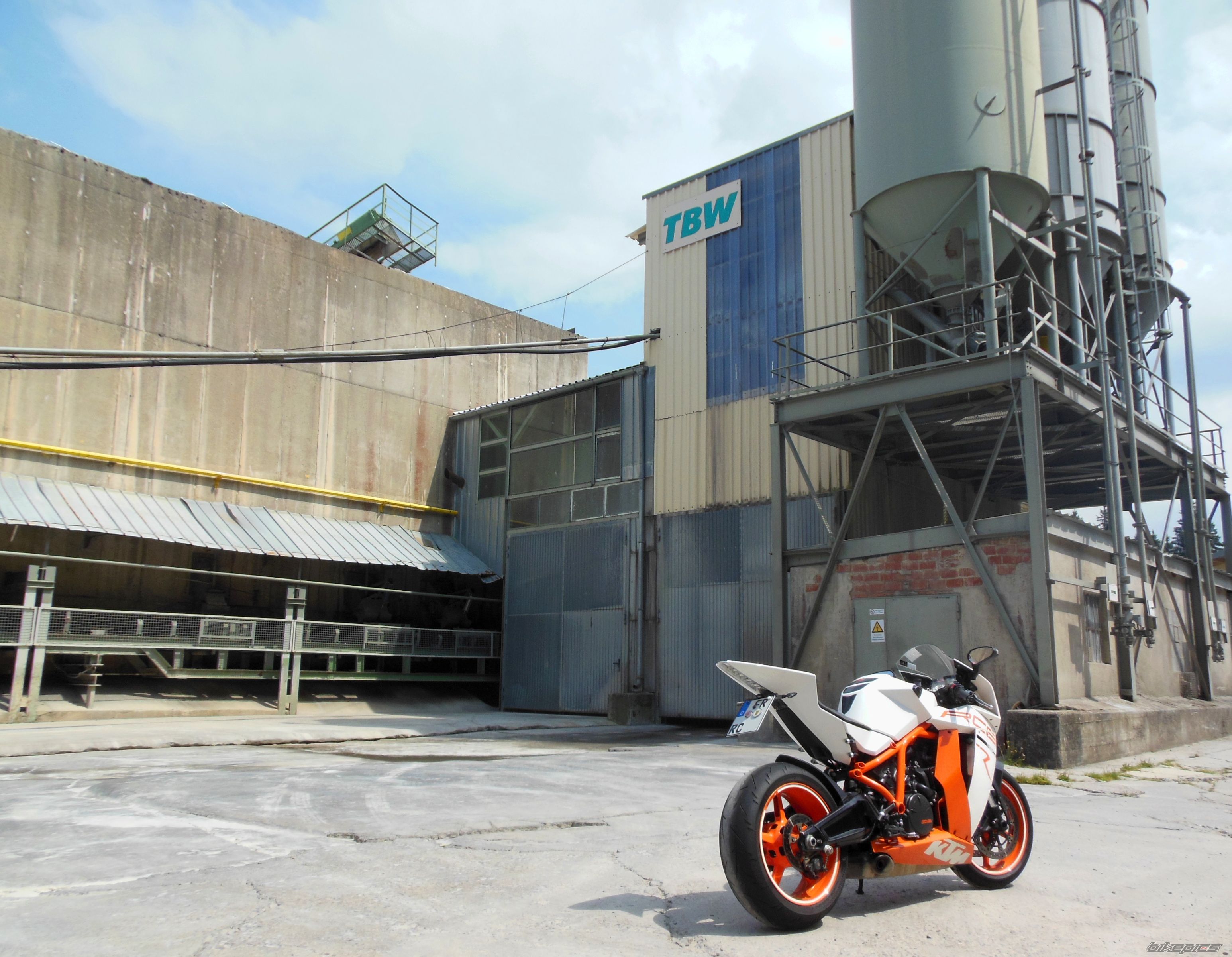 2011 KTM RC8 R | Picture 2752743 motorcycle photo