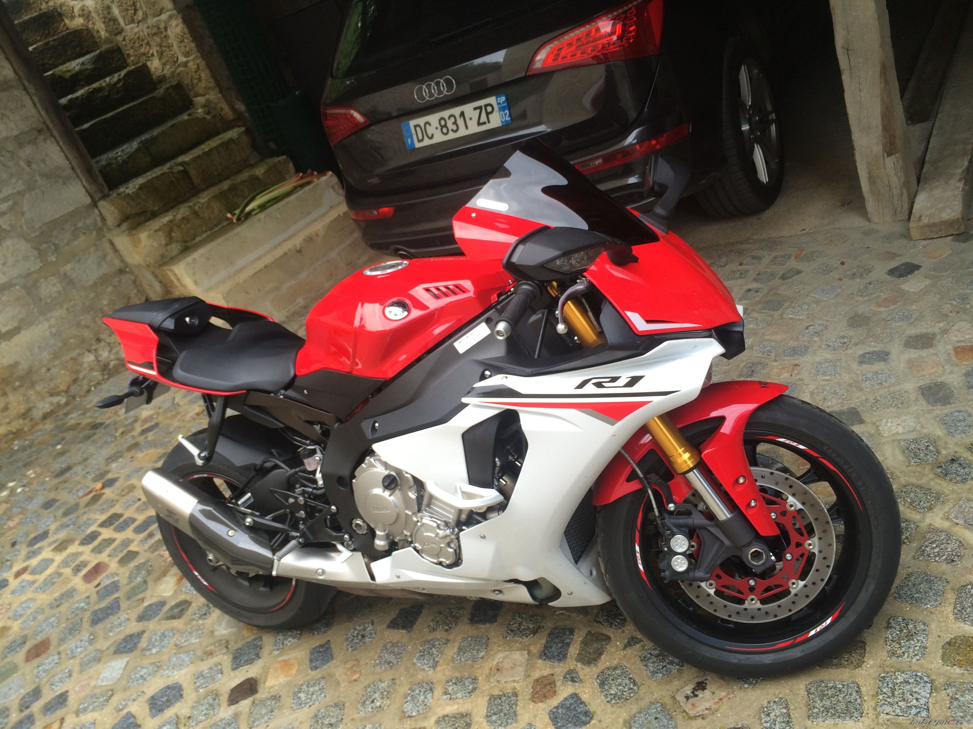 2015 YAMAHA YZF R1 | Picture 2753358 motorcycle photo