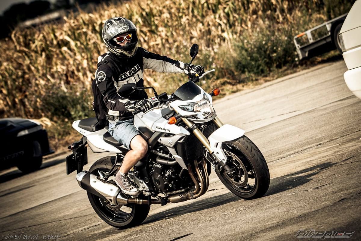 2015 SUZUKI GSR 750 | Picture 2753946 motorcycle photo