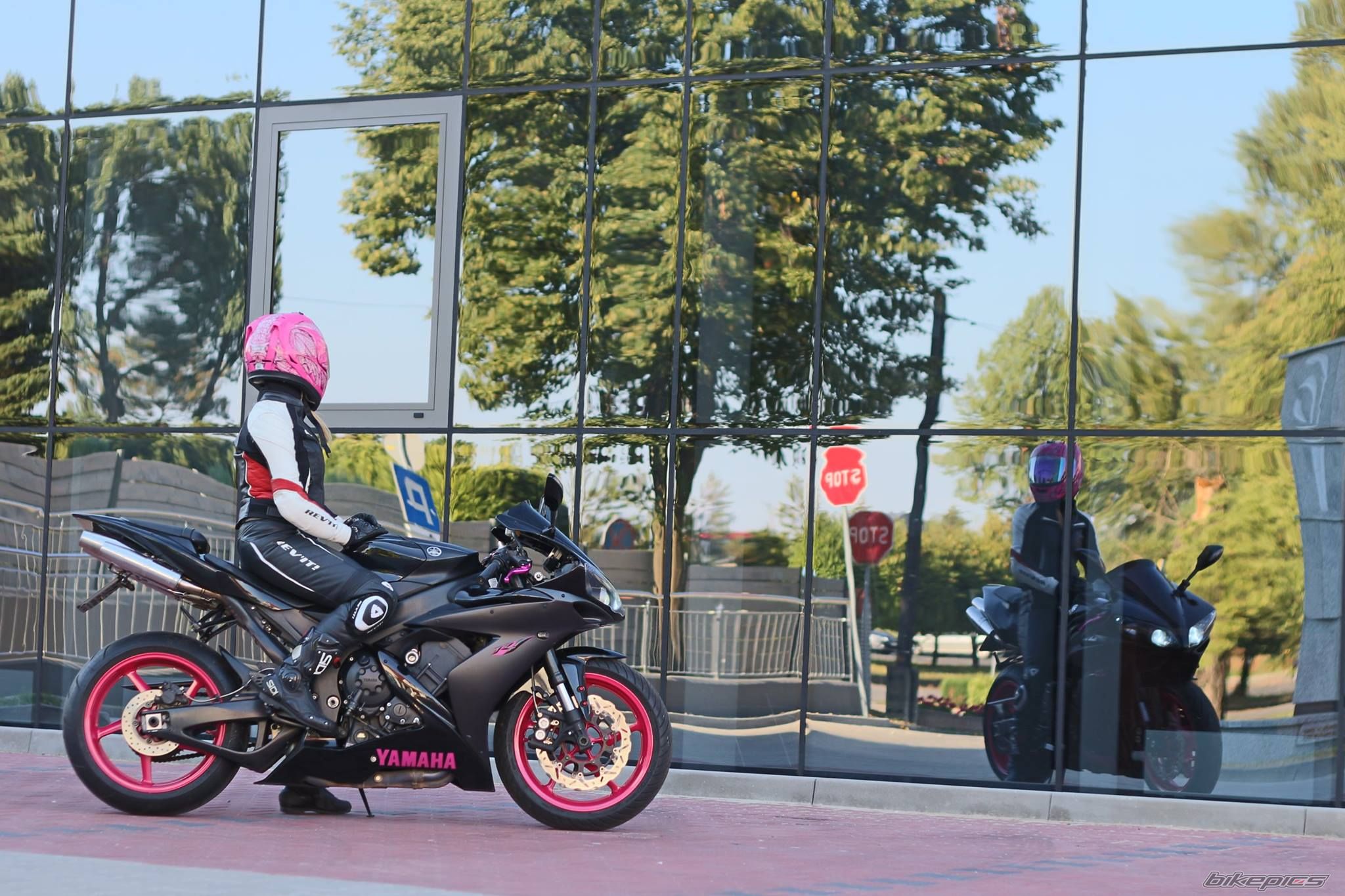 2005 YAMAHA YZF R1 | Picture 2754947 motorcycle photo