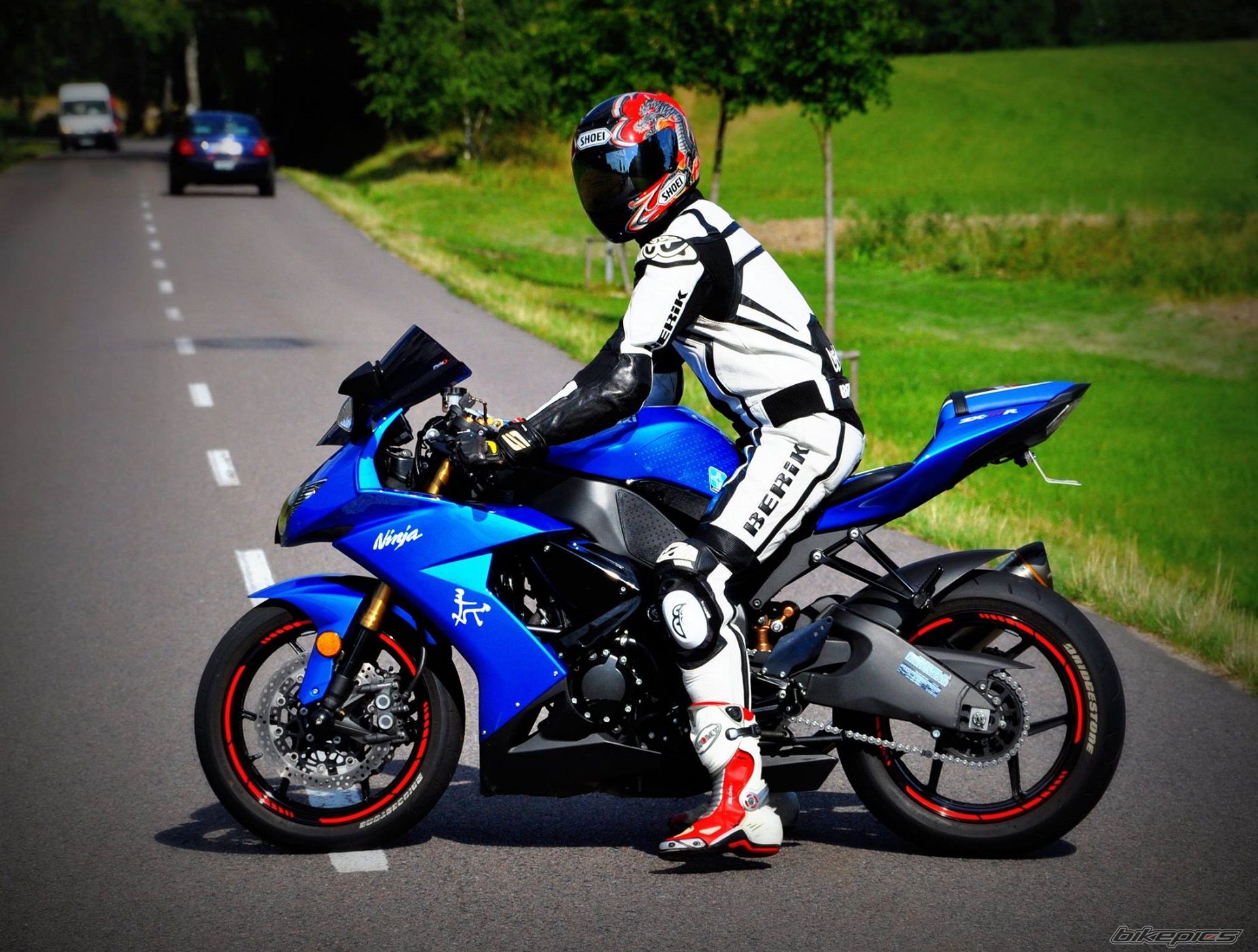 2008 KAWASAKI ZX 10R | Picture 2755225 motorcycle photo