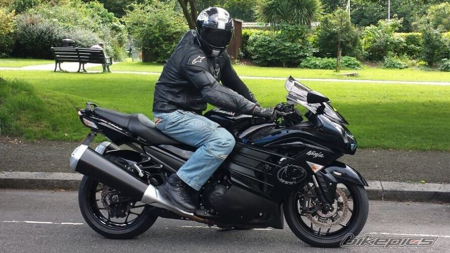 2015 KAWASAKI ZZR 1400 | Picture 2756043 motorcycle photo