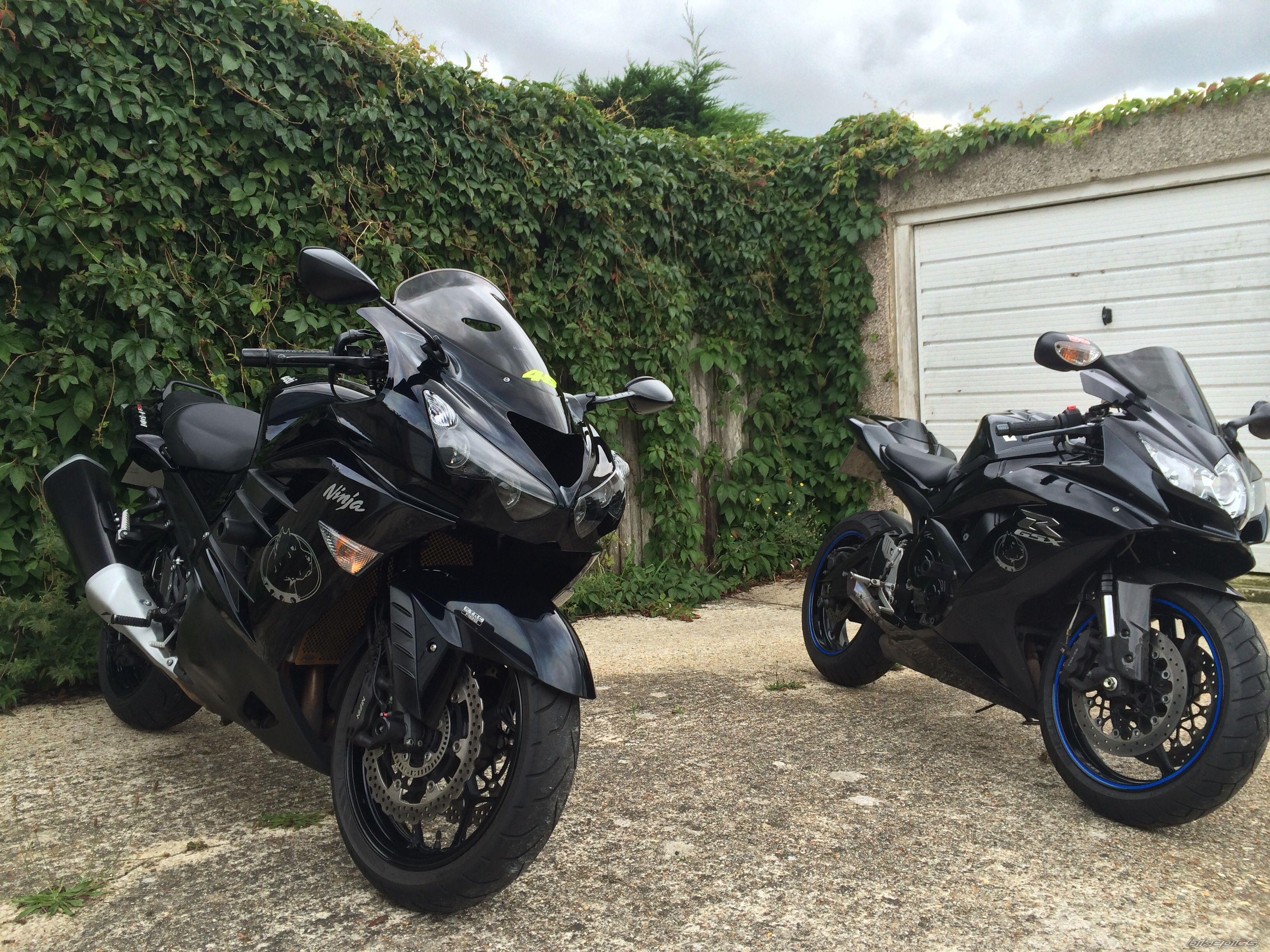 2015 KAWASAKI ZZR 1400 | Picture 2756046 motorcycle photo