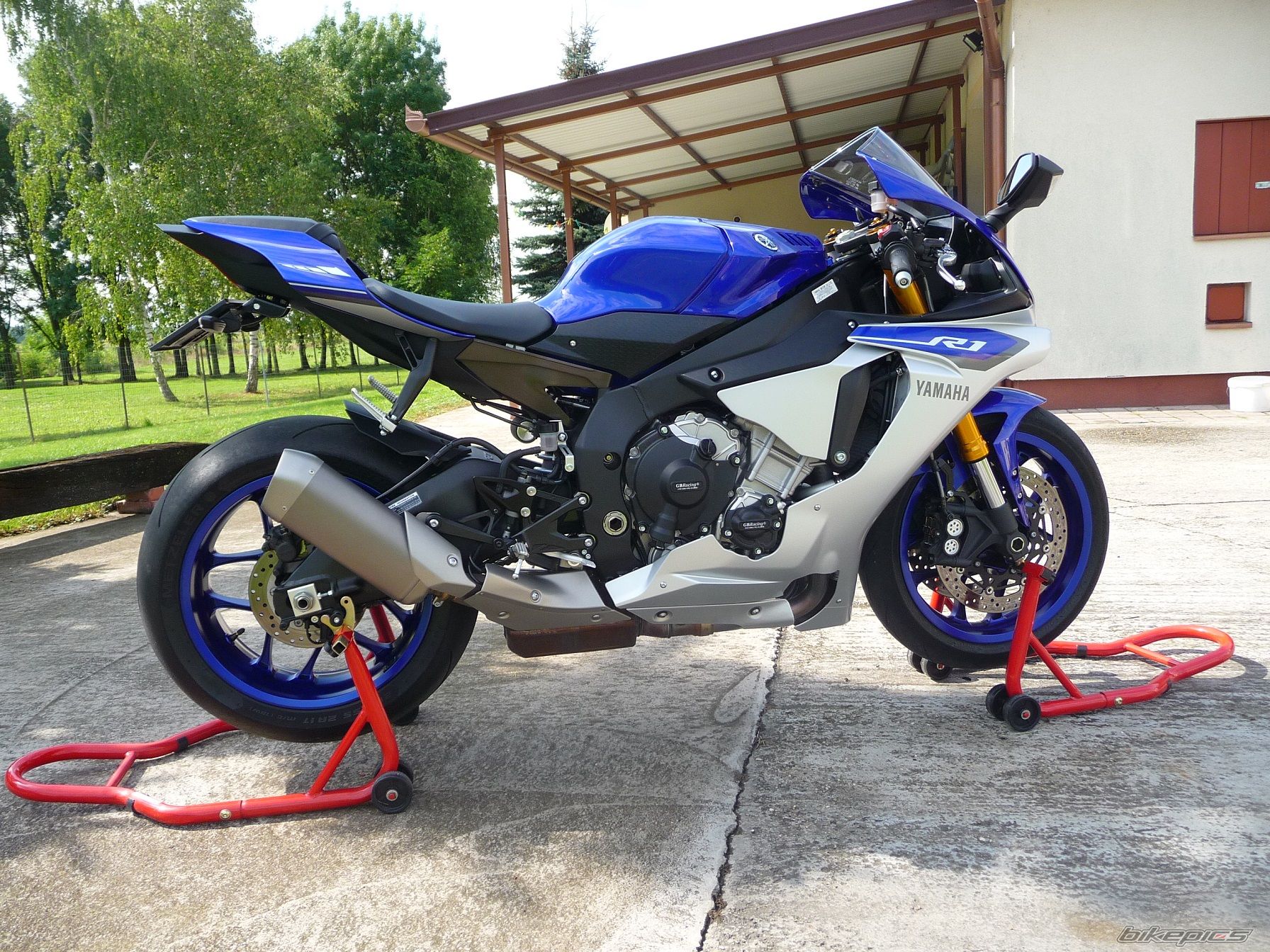 2015 YAMAHA YZF R1 | Picture 2756181 motorcycle photo