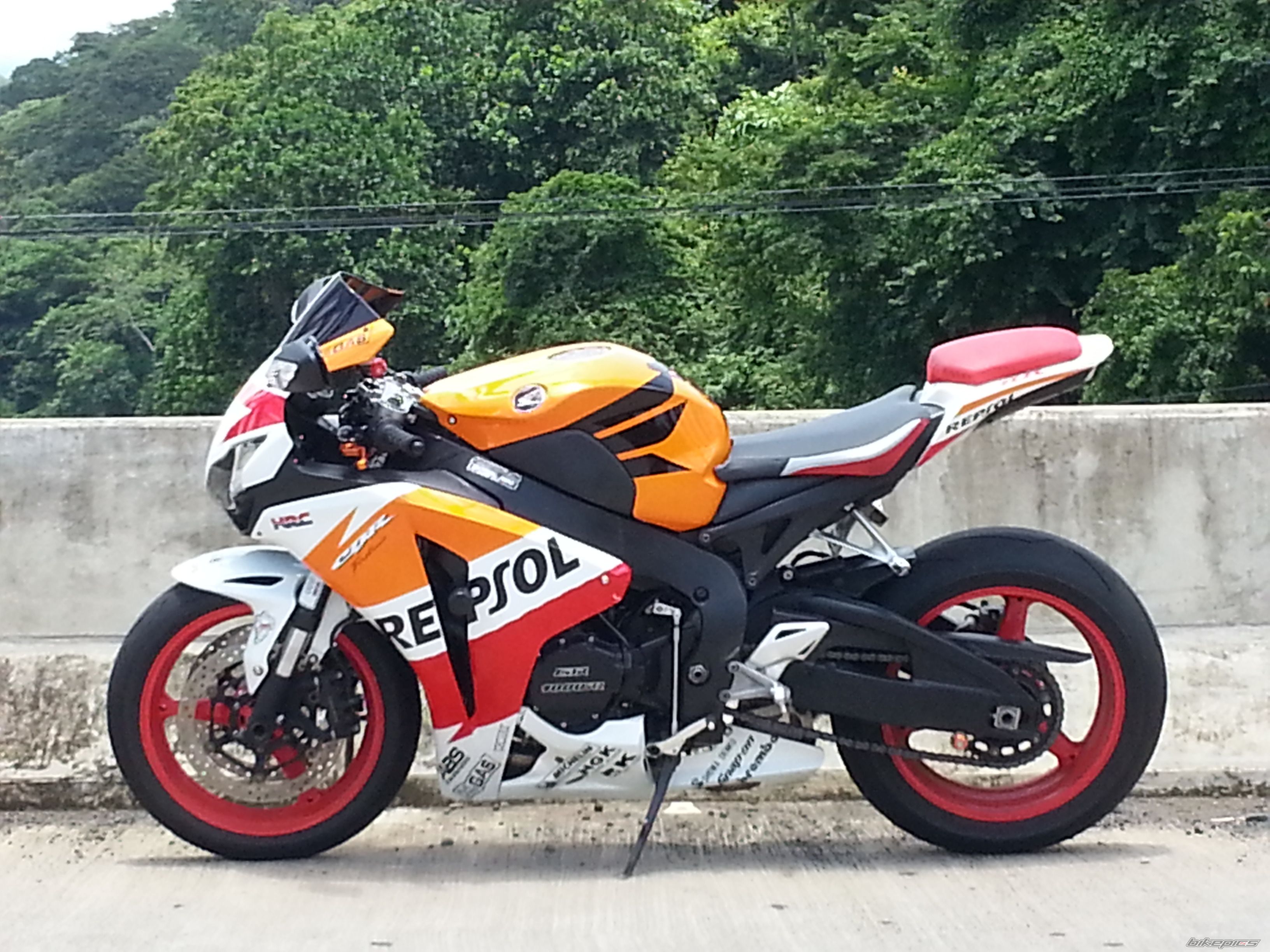 2008 HONDA CBR 1000  RR | Picture 2756760 motorcycle photo