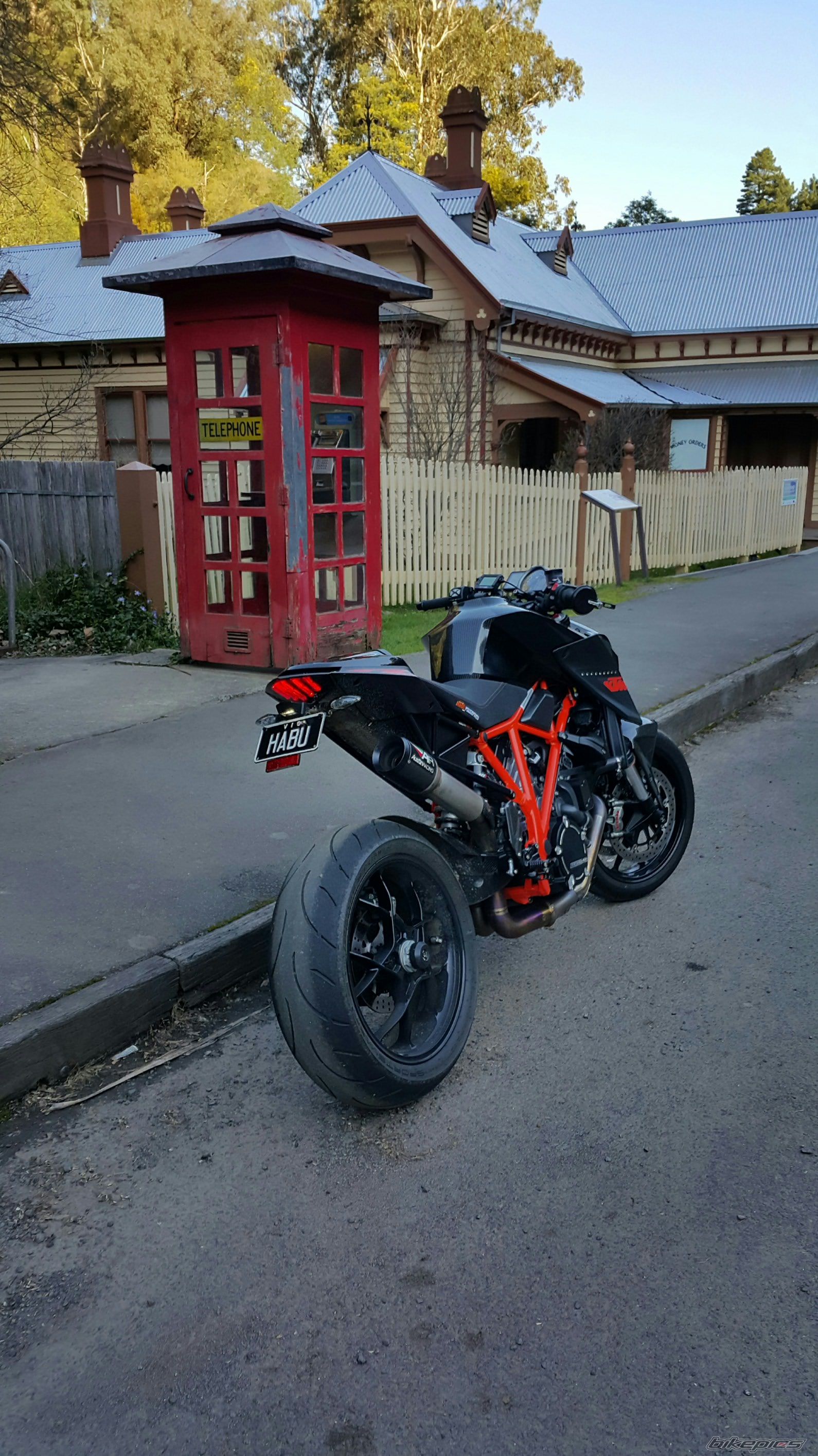 2014 KTM 1290 SUPERDUKE R | Picture 2756983 motorcycle photo