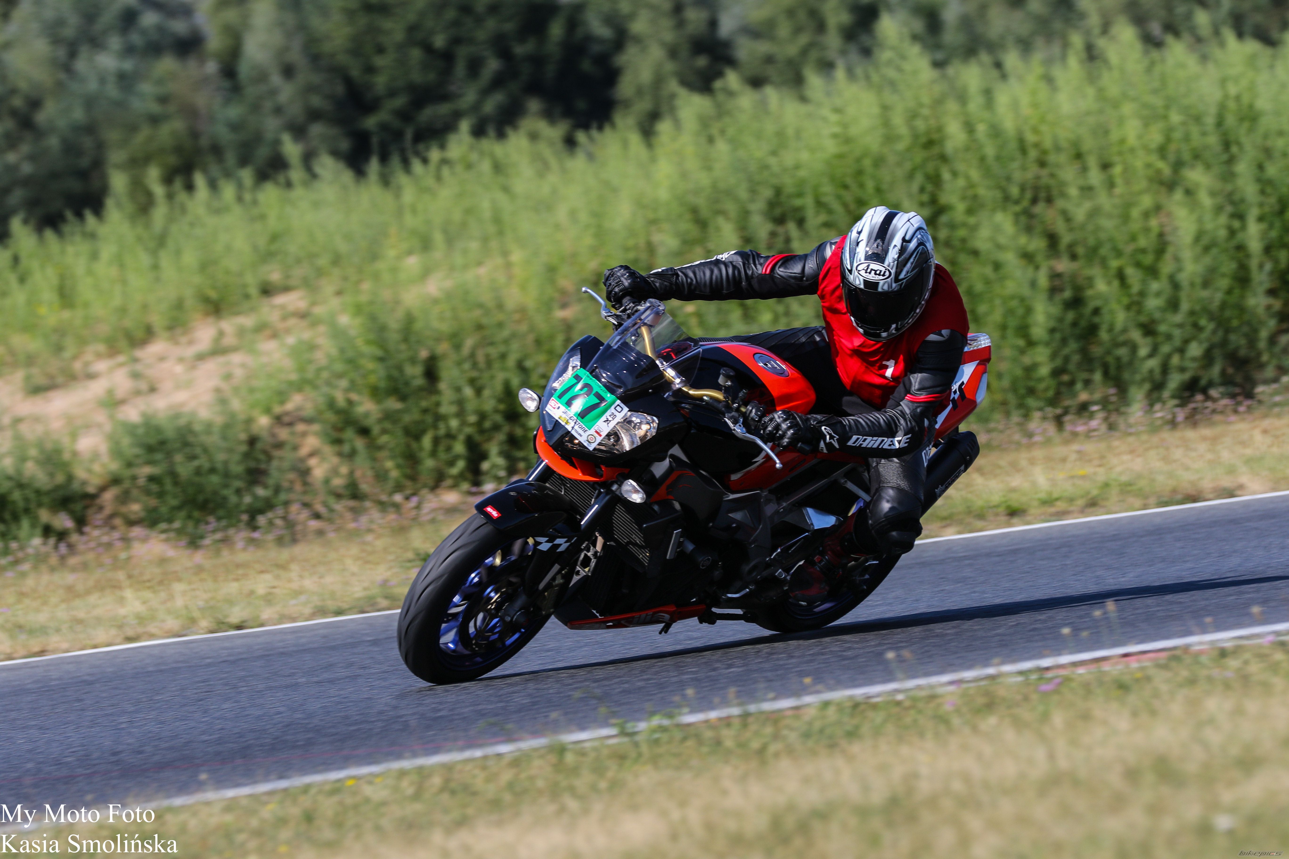 2006 APRILIA TUONO R V2 | Picture 2758009 motorcycle photo