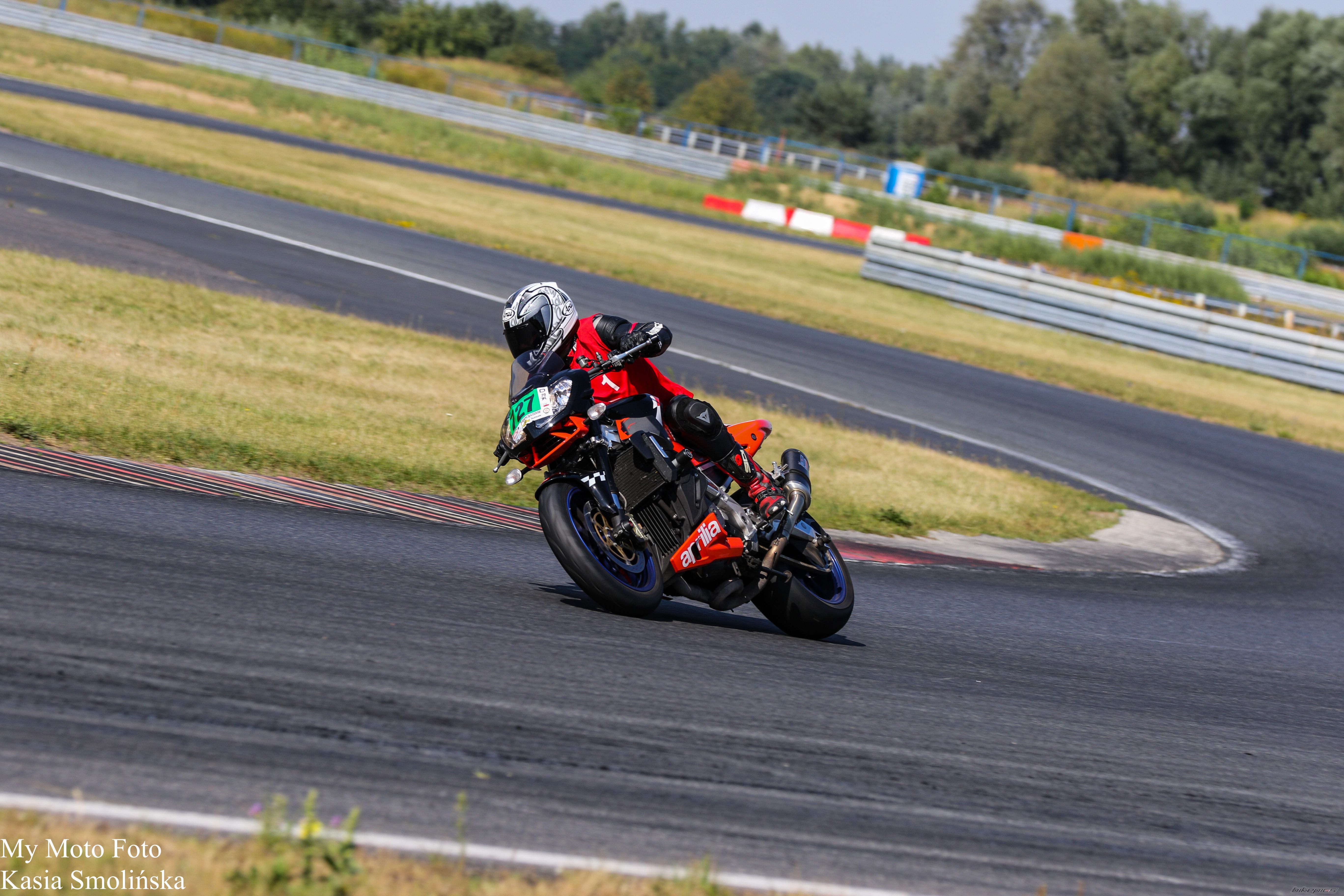 2006 APRILIA TUONO R V2 | Picture 2758010 motorcycle photo
