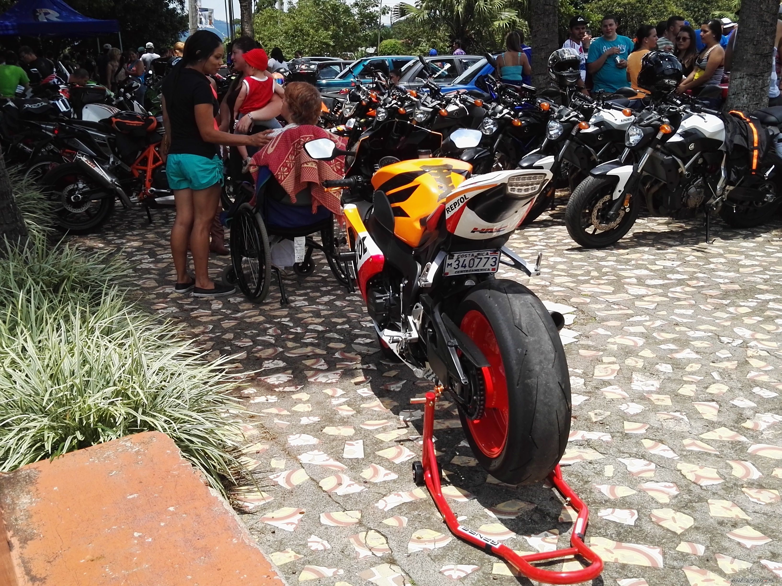 2008 HONDA CBR 1000  RR | Picture 2758129 motorcycle photo