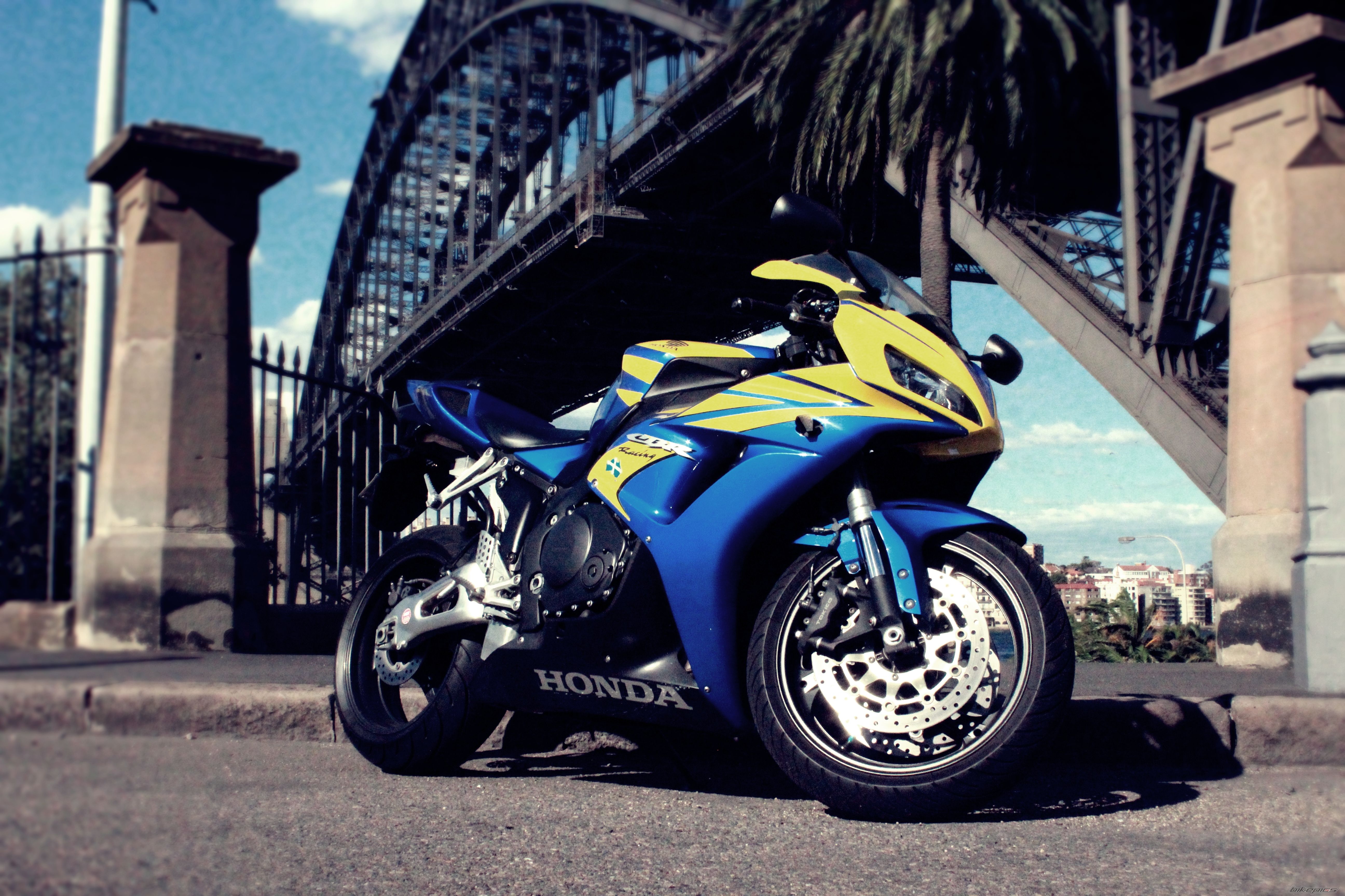 2007 HONDA CBR1000 | Picture 2758250 motorcycle photo