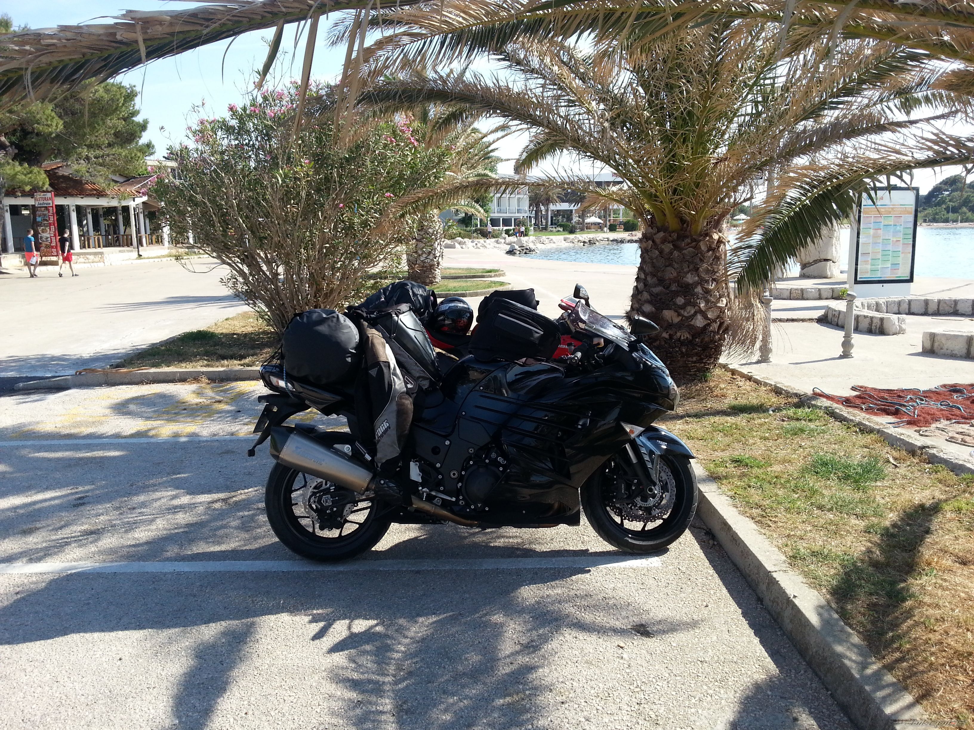 2012 KAWASAKI ZZR 1400 | Picture 2758360 motorcycle photo
