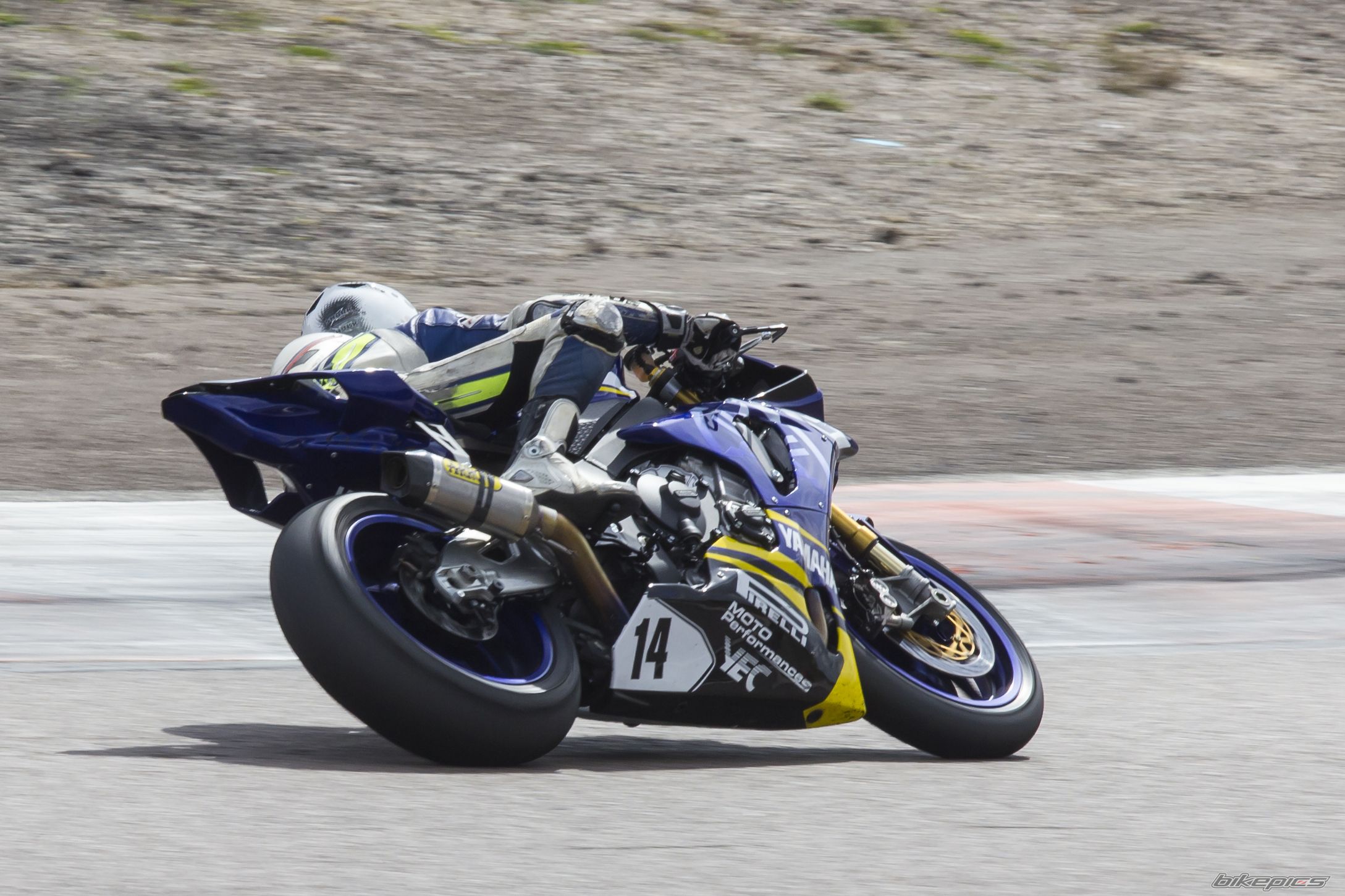 2015 YAMAHA YZF R1 | Picture 2758893 motorcycle photo