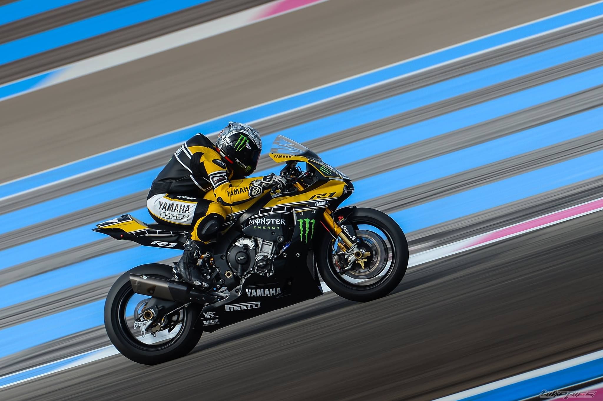 2015 YAMAHA YZF R1 | Picture 2759773 motorcycle photo