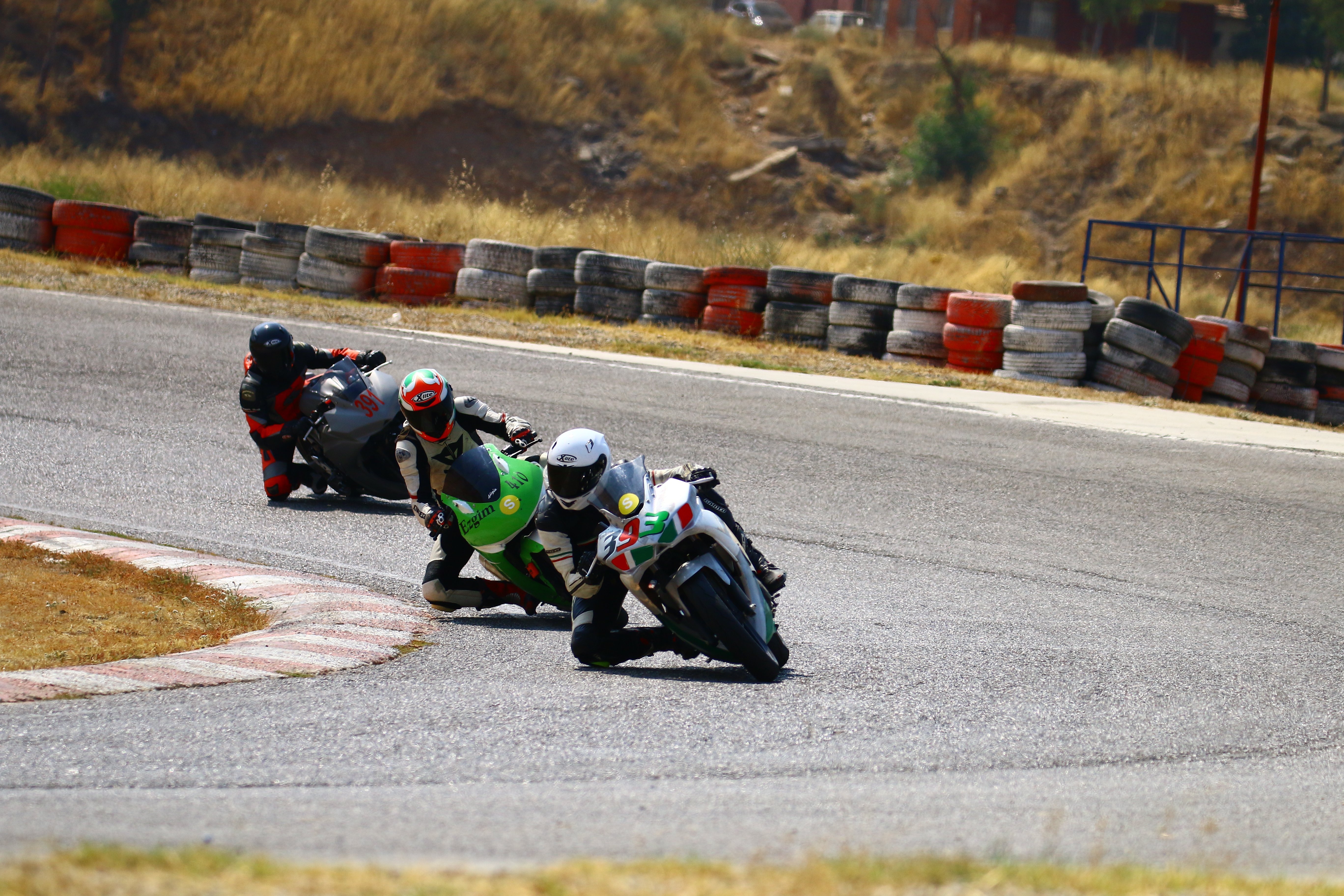 2015 YAMAHA YZF R25 | Picture 2760023 motorcycle photo