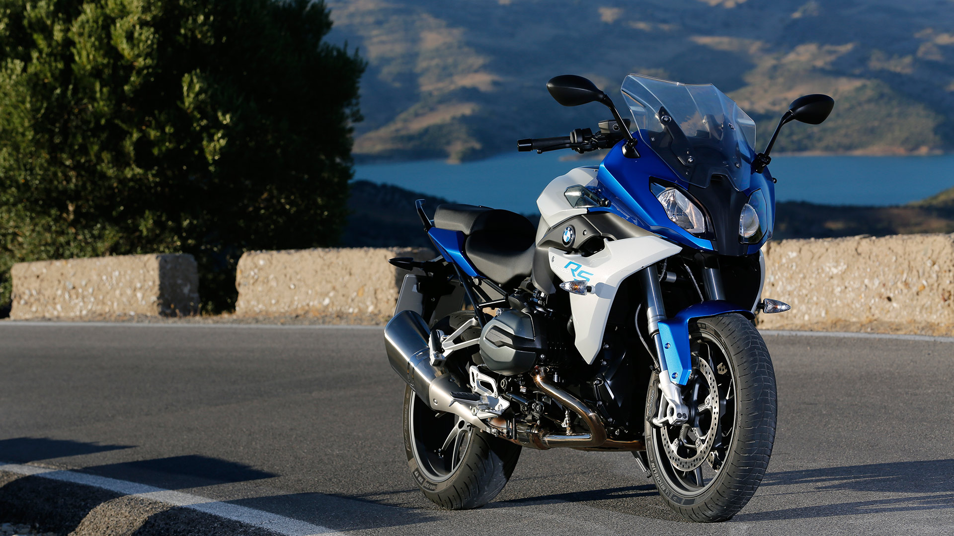 2015 BMW R1200RS | Picture 2761823 motorcycle photo