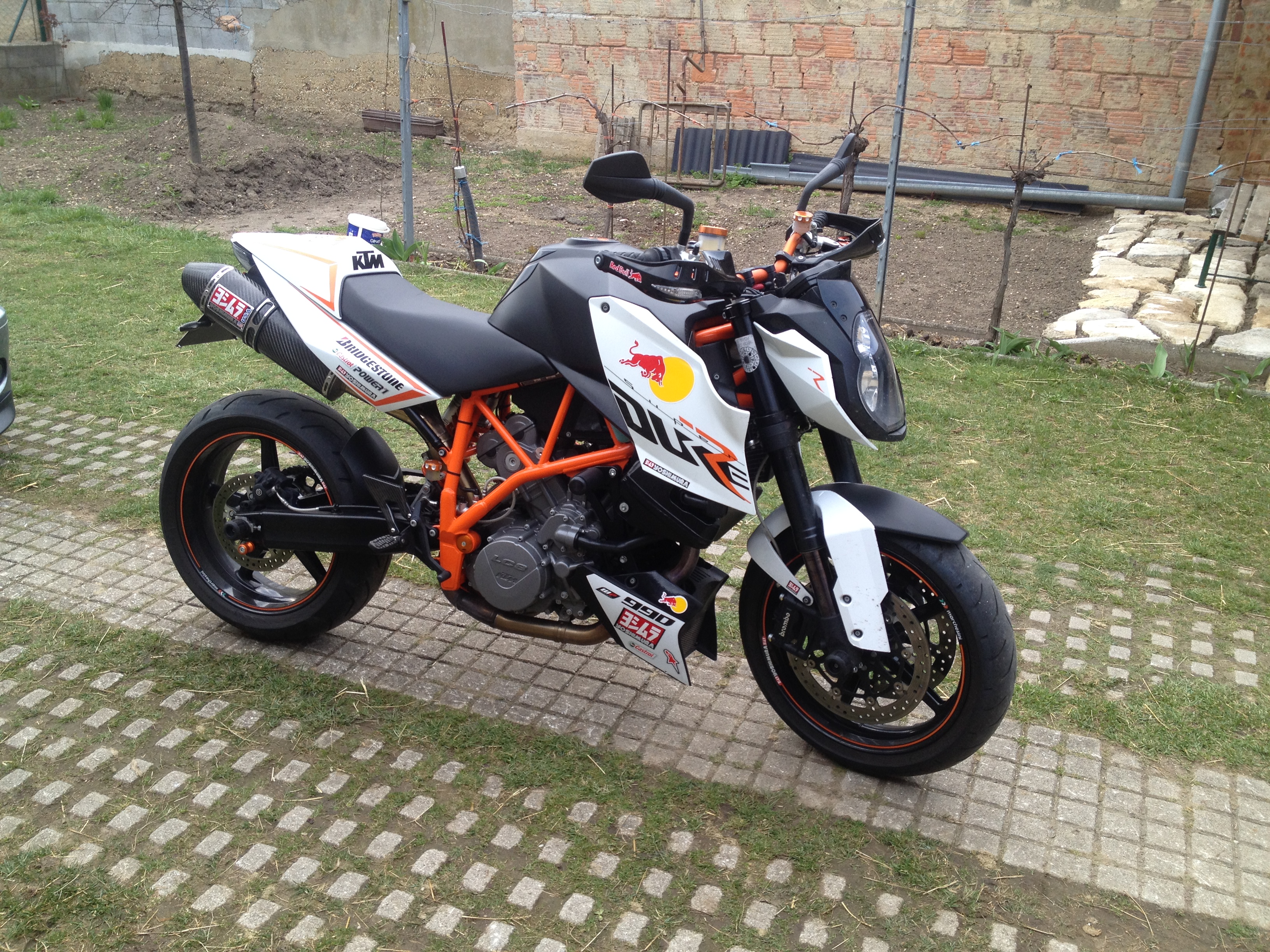 2012 KTM SUPER DUKE R | Picture 2762953 motorcycle photo
