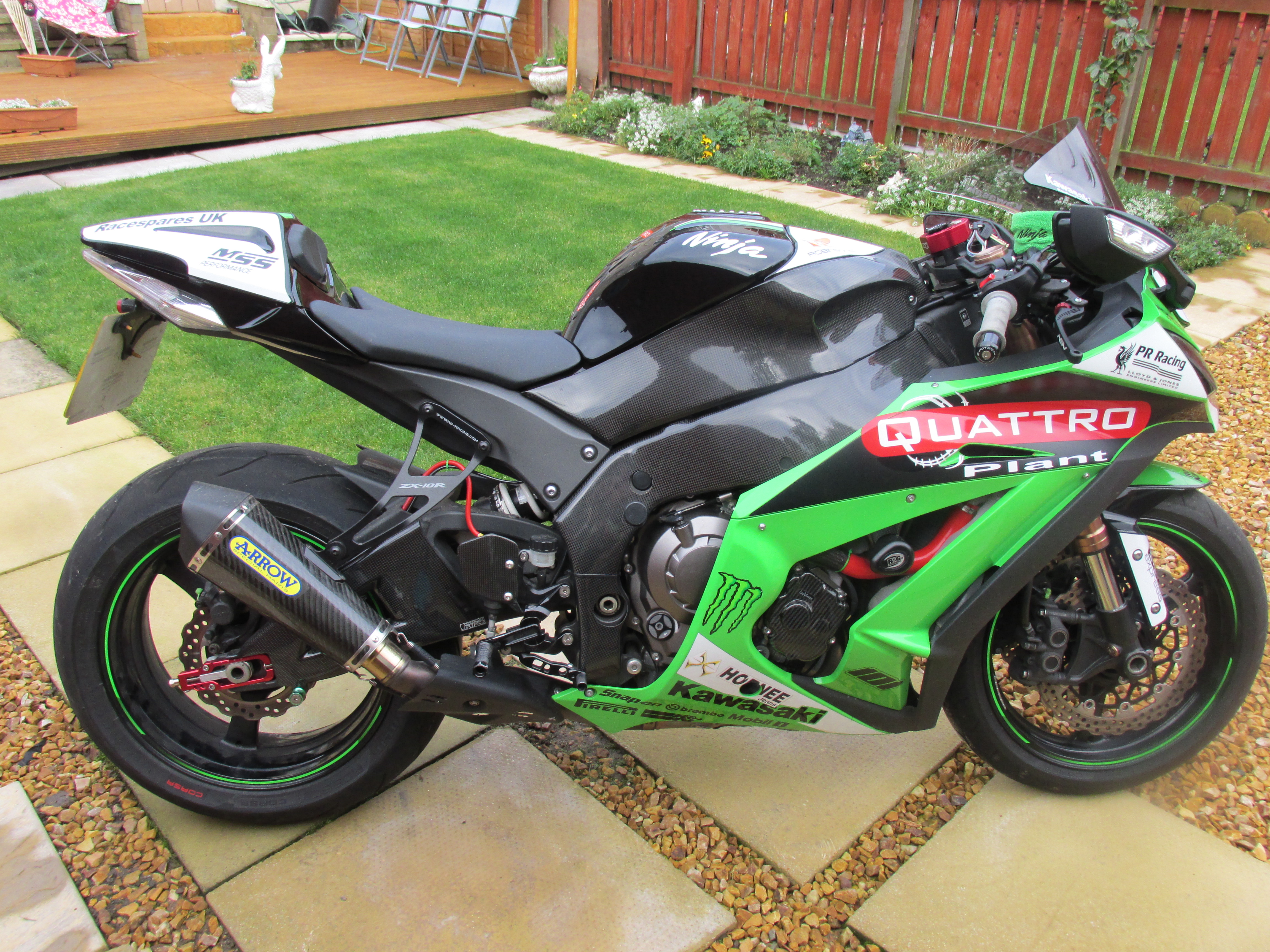 2012 KAWASAKI ZX 10R | Picture 2763003 motorcycle photo