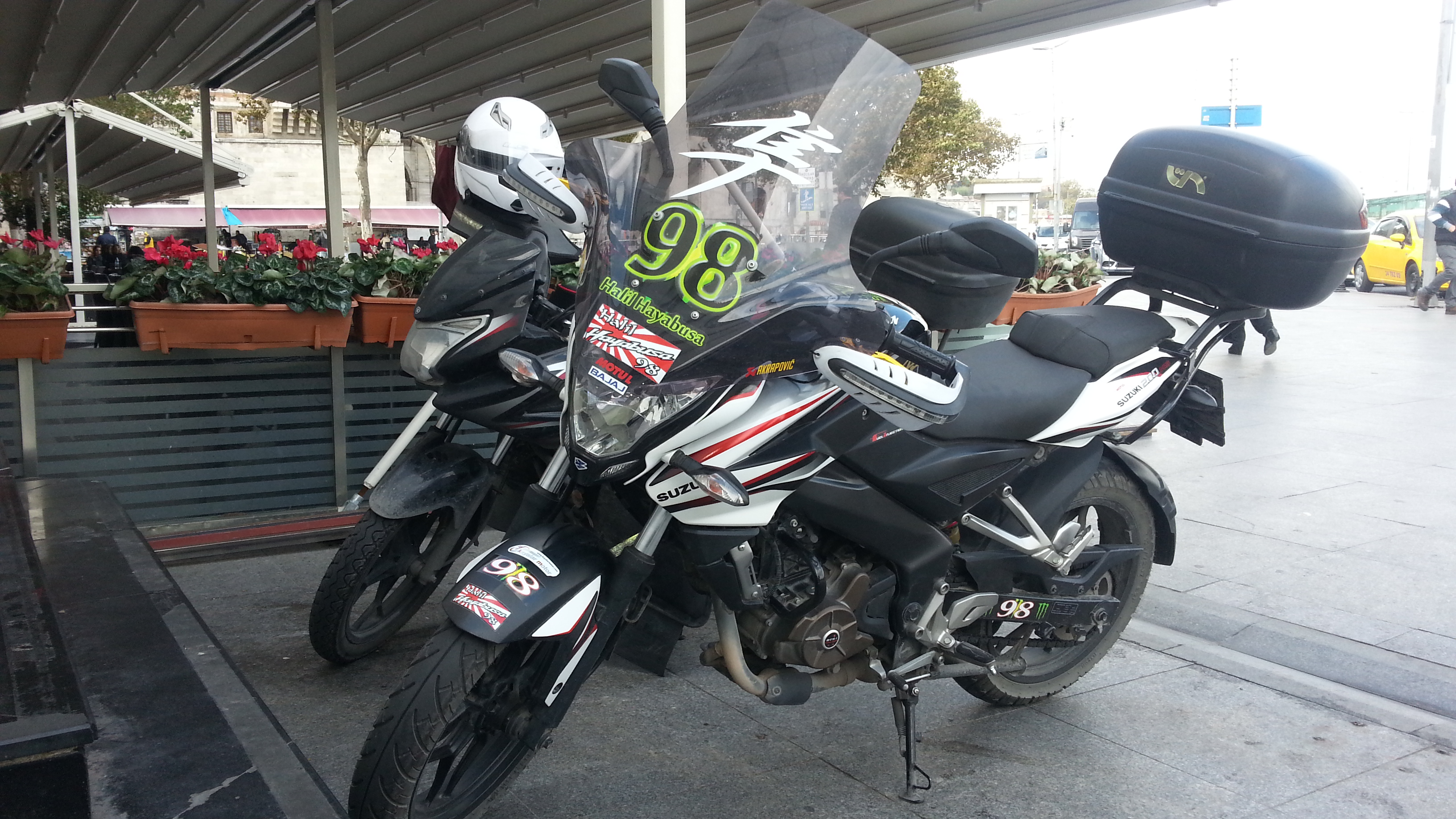 2015 BAJAJ PULSAR 200 NS | Picture 2763078 motorcycle photo