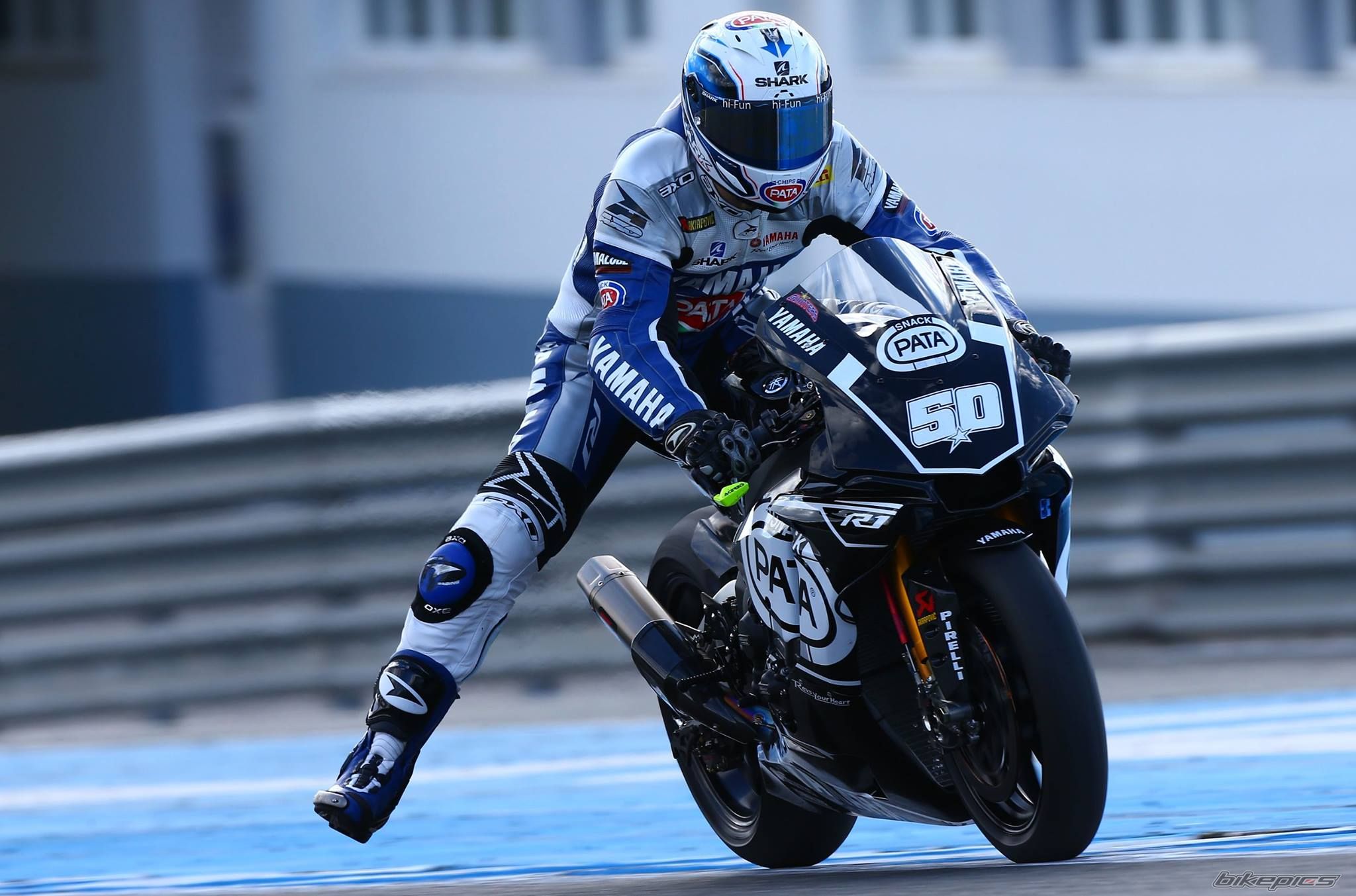 2015 YAMAHA YZF R1 | Picture 2763554 motorcycle photo