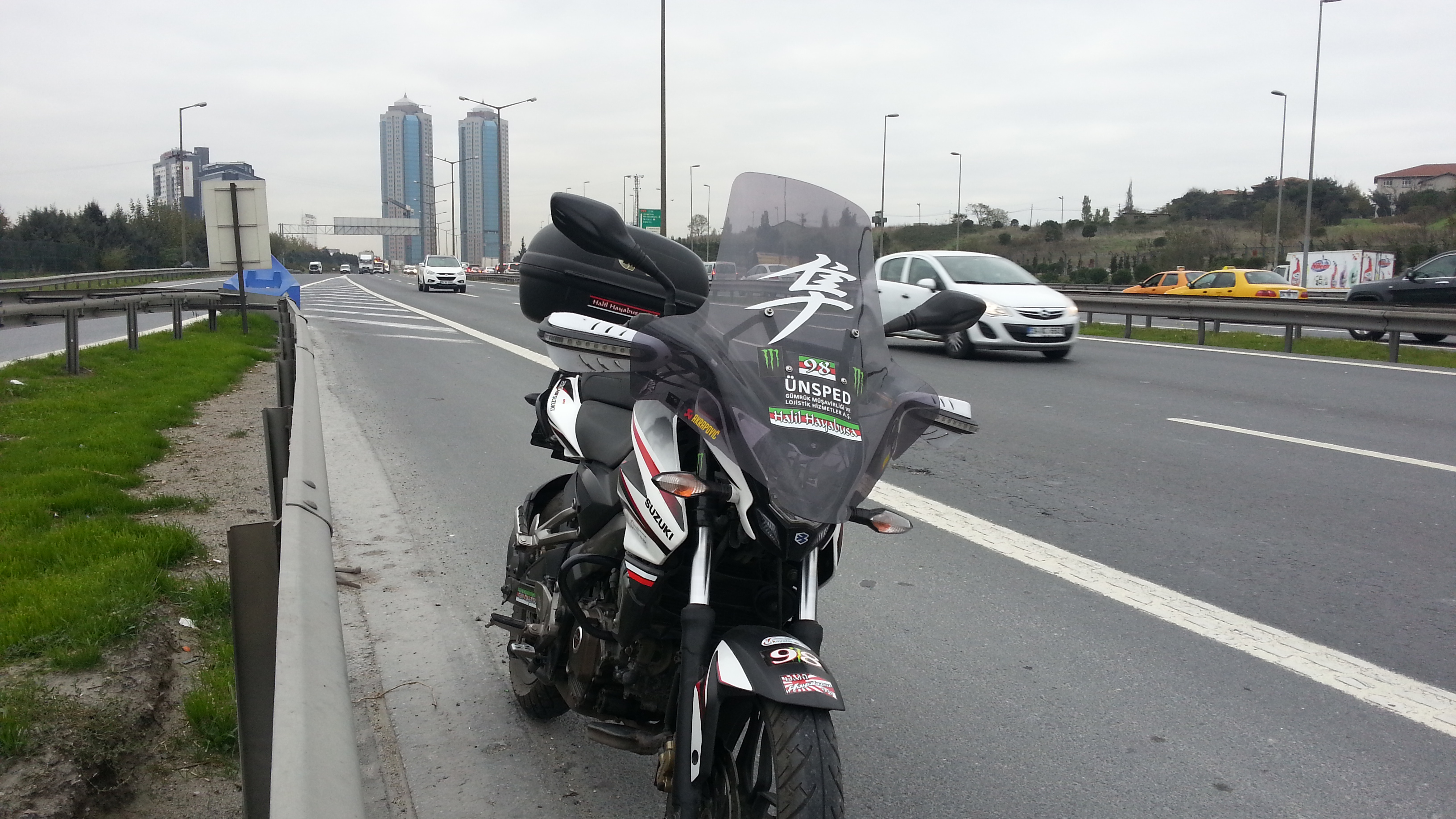 2015 BAJAJ PULSAR 200 NS | Picture 2763931 motorcycle photo